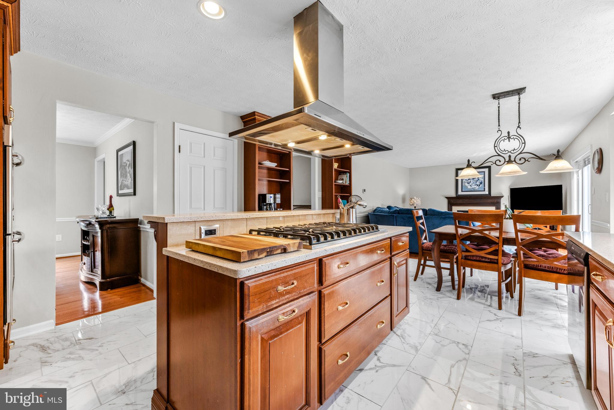 HAMMOND HILLS - Residential