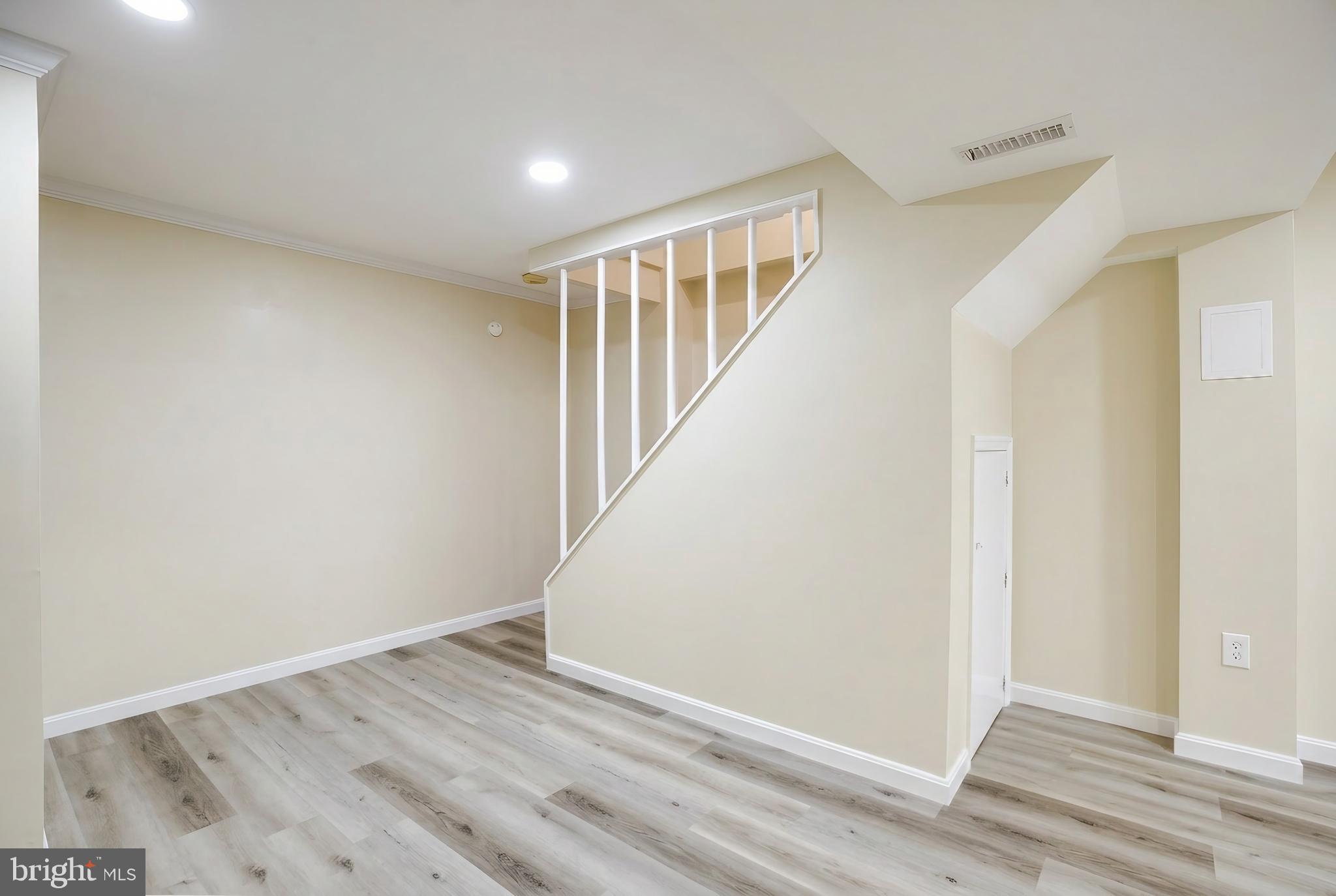 WESTLEIGH - Residential
