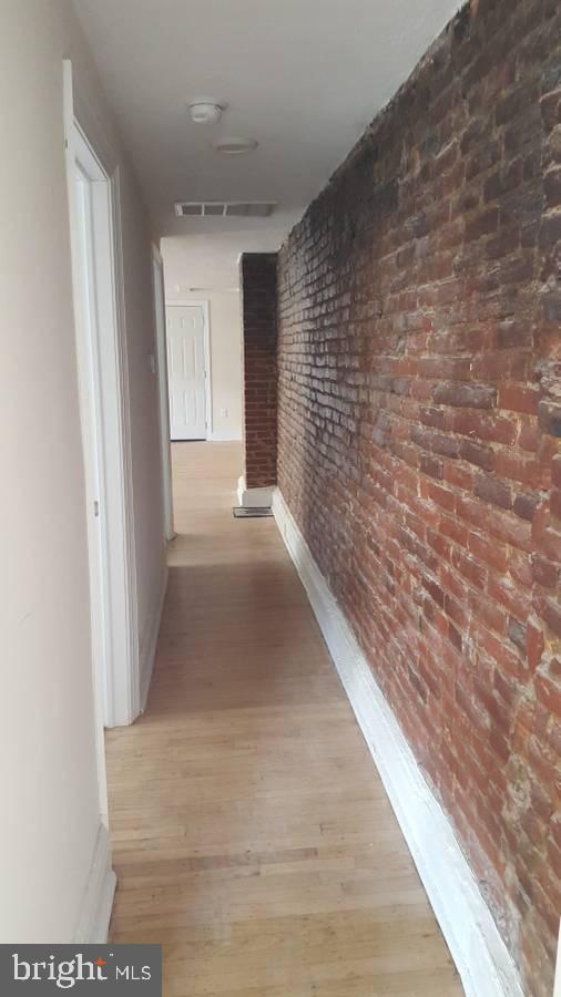 CENTER CITY - Residential Lease