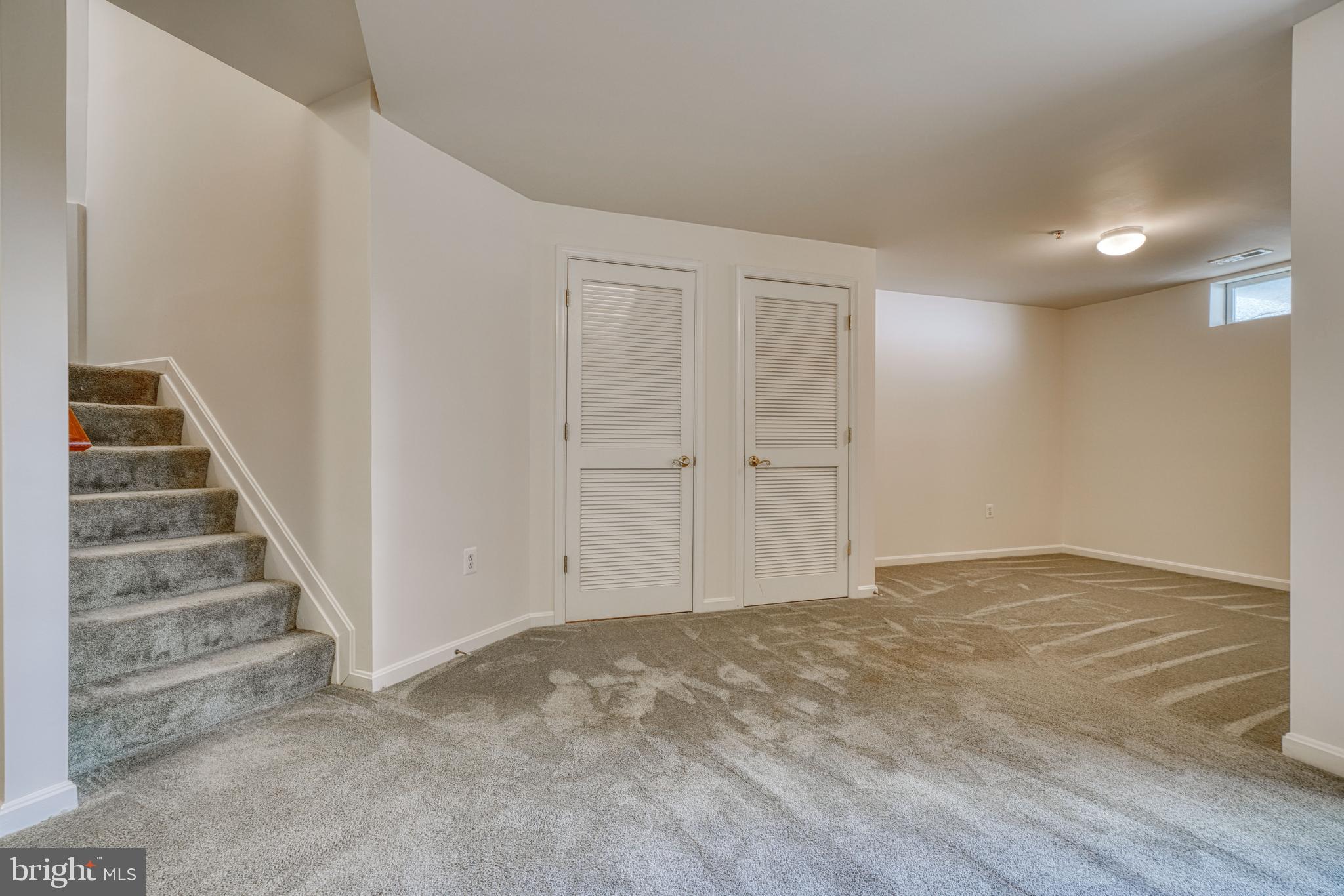 GREENBRIER HILLS - Residential