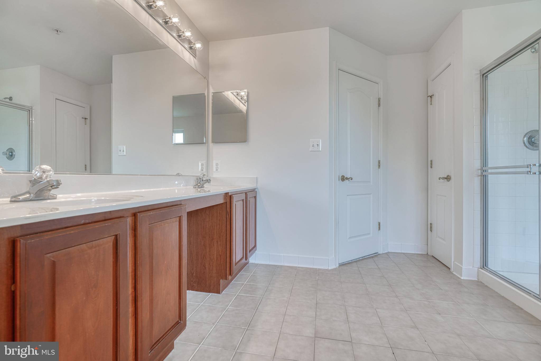 GREENBRIER HILLS - Residential