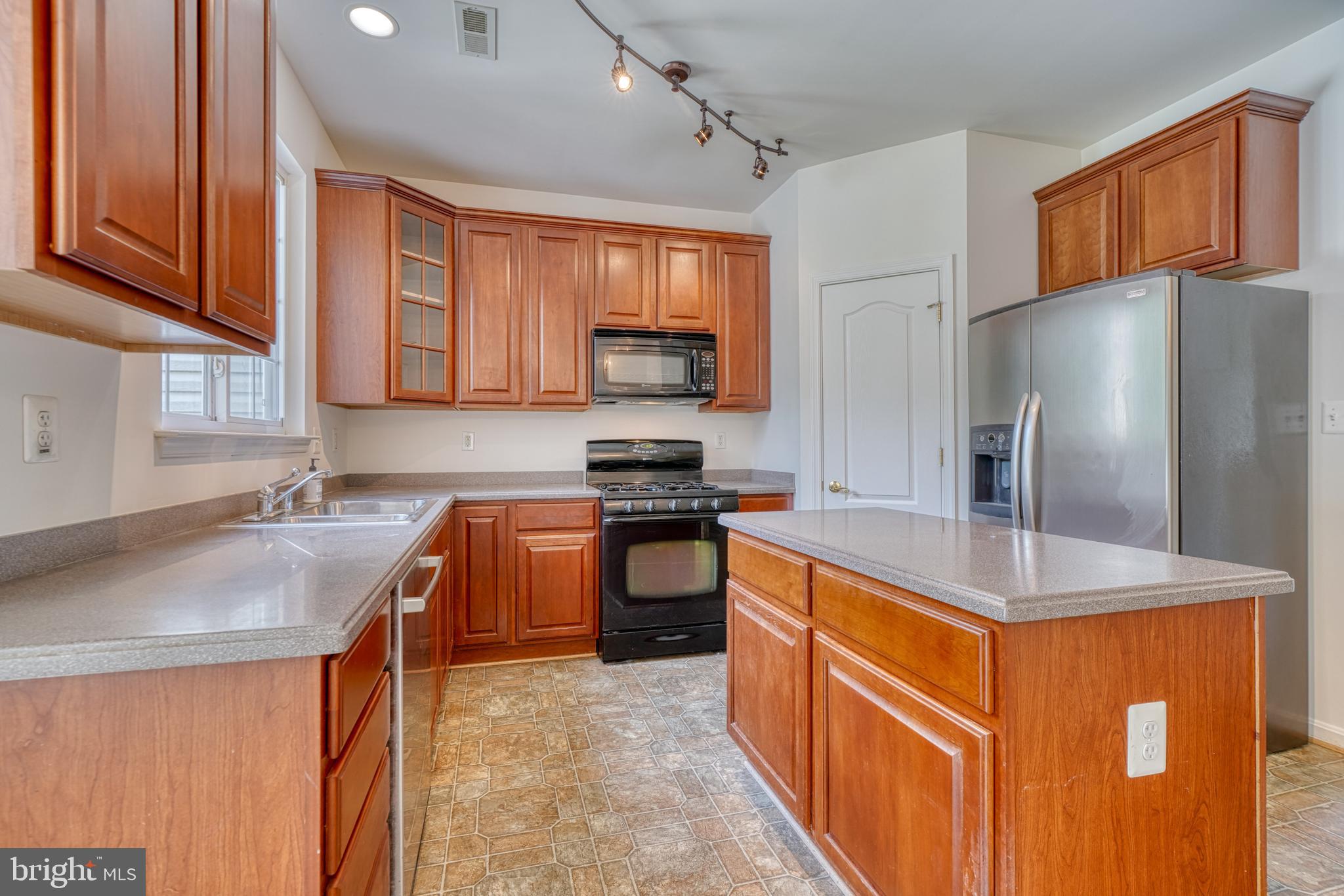 GREENBRIER HILLS - Residential