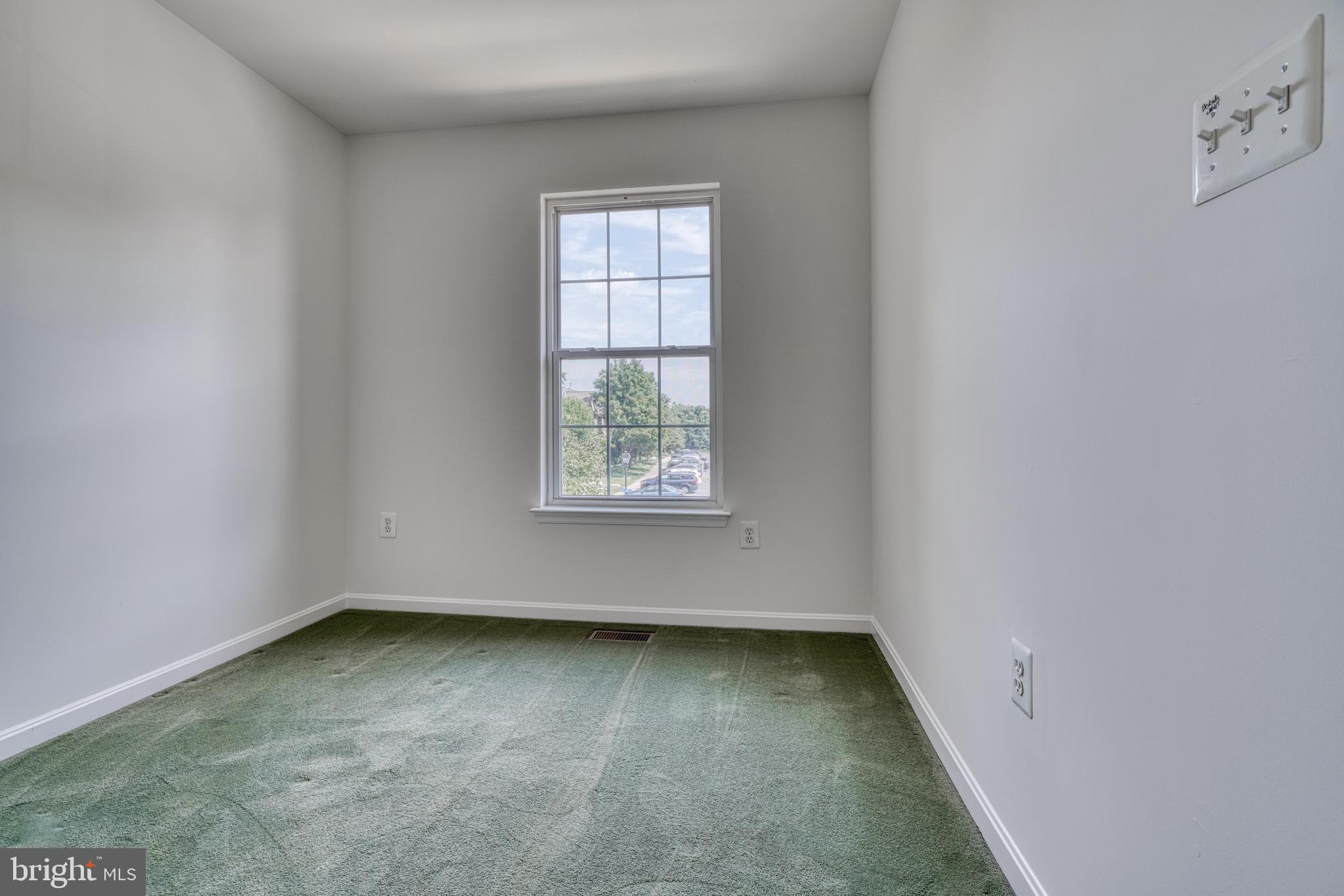 GREENBRIER HILLS - Residential