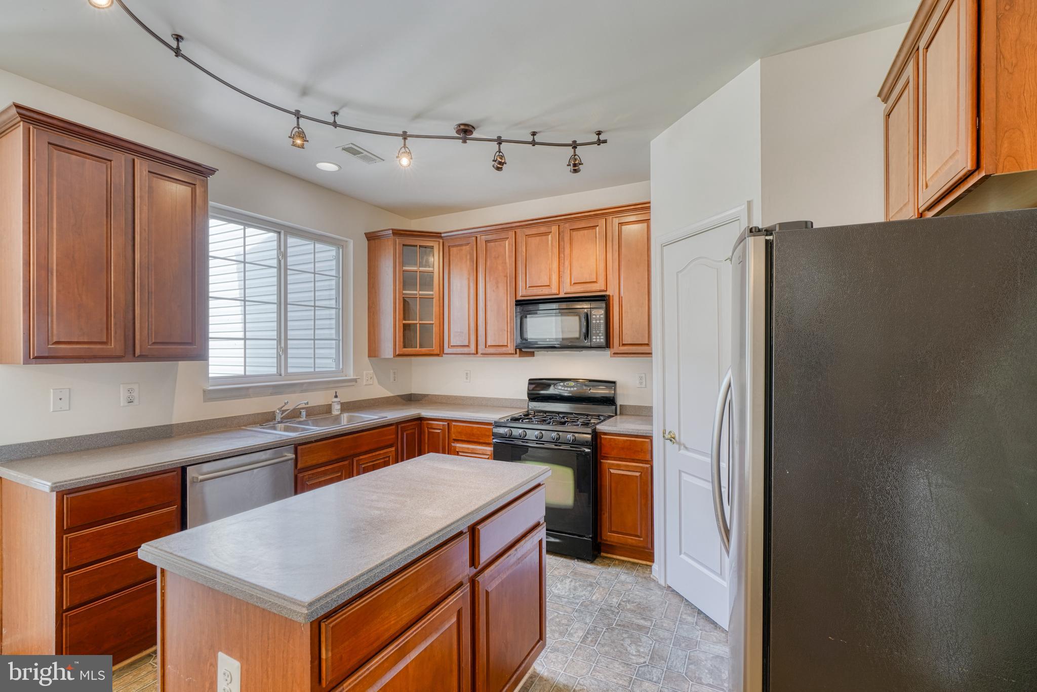 GREENBRIER HILLS - Residential