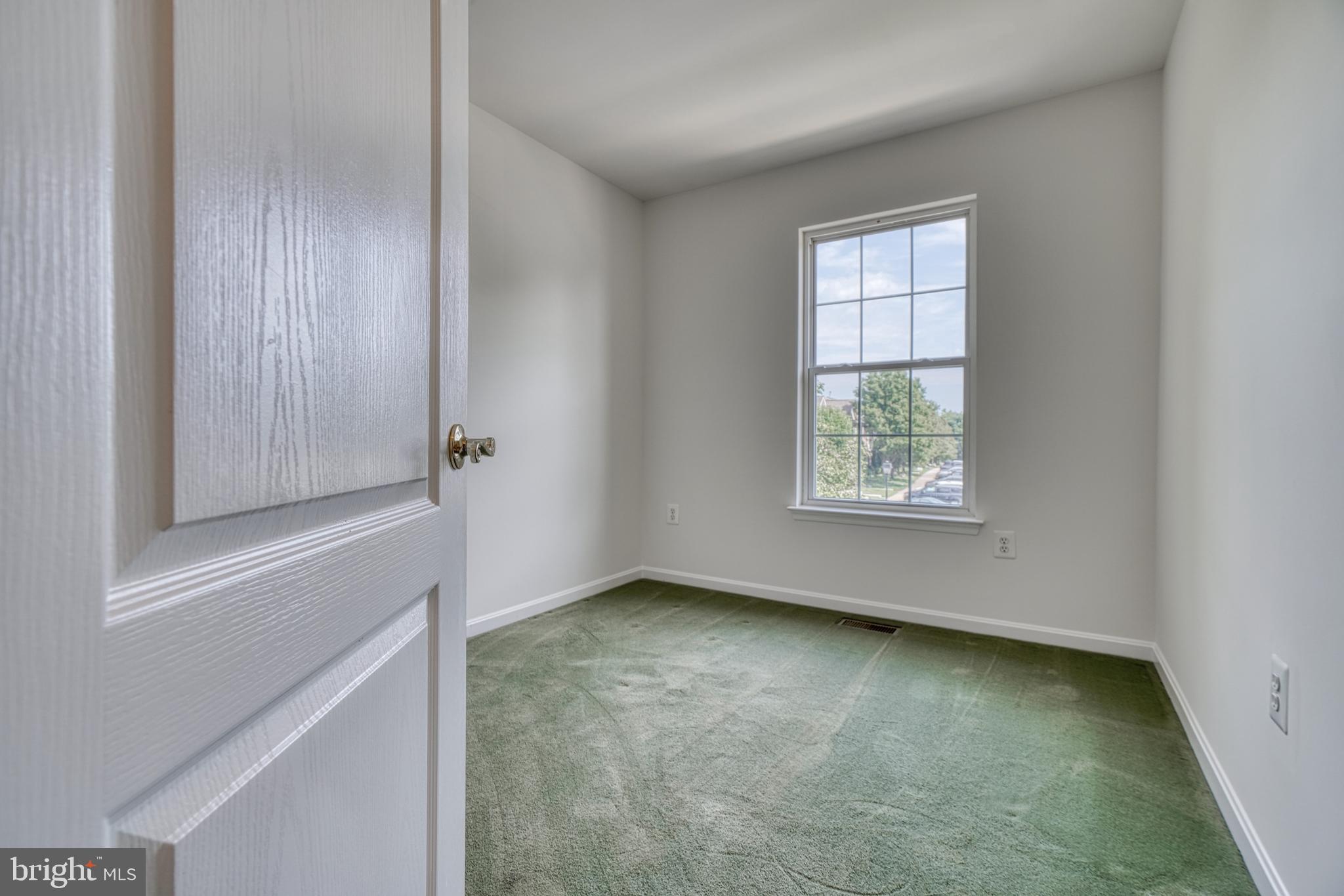 GREENBRIER HILLS - Residential