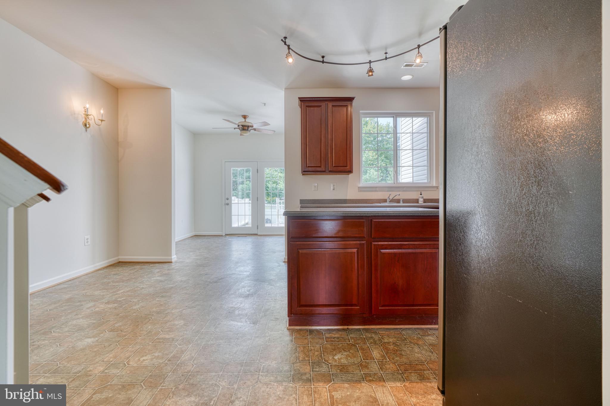 GREENBRIER HILLS - Residential