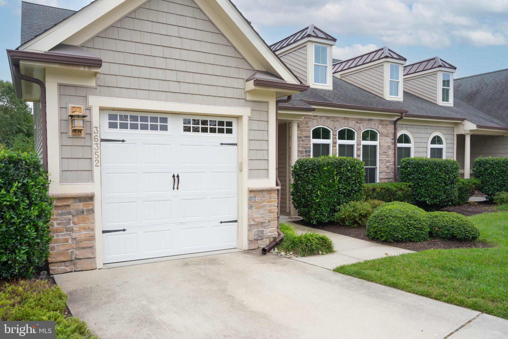 36352 THRASHER LANE 317D