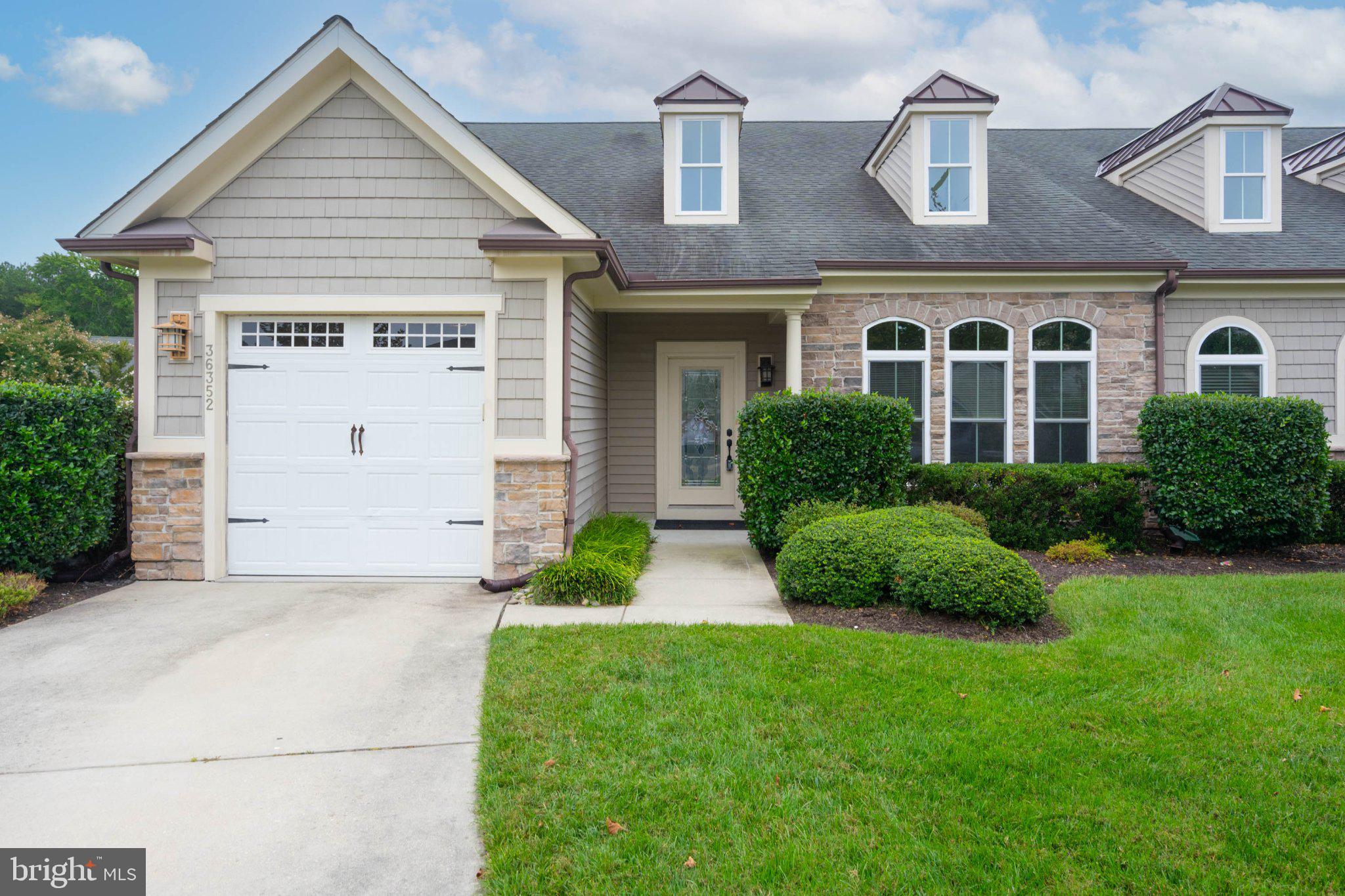 36352 THRASHER LANE 317D