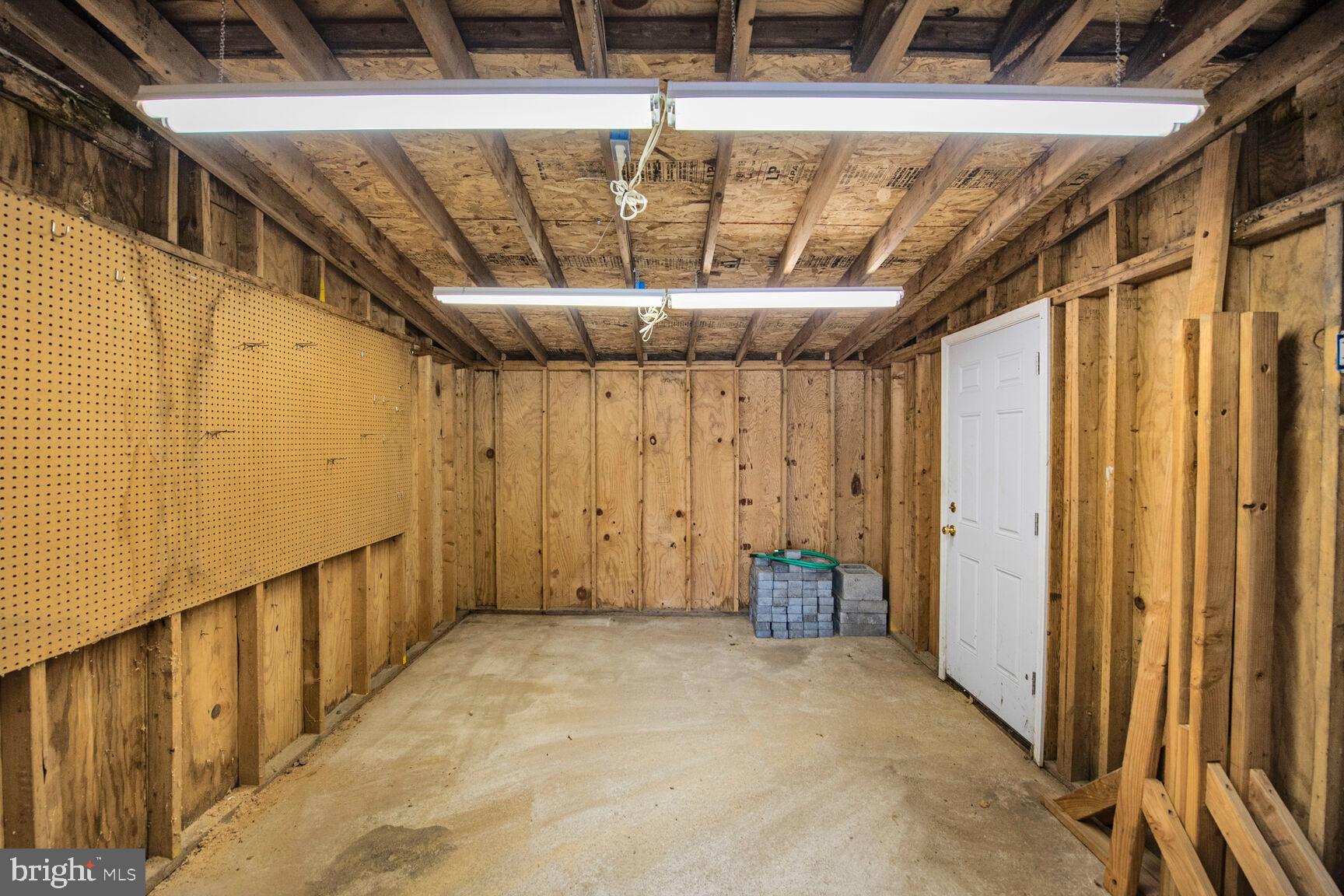 LAYTON HALL - Residential