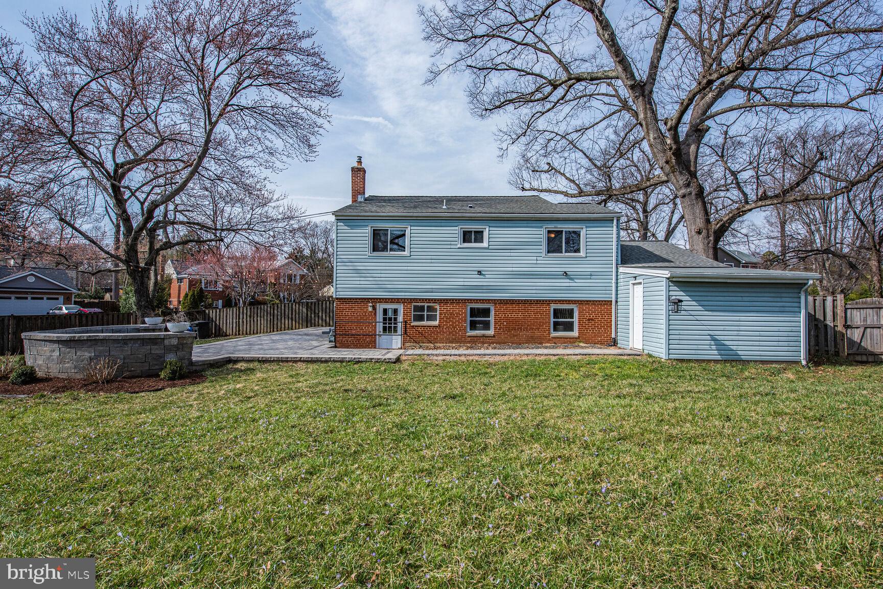 LAYTON HALL - Residential