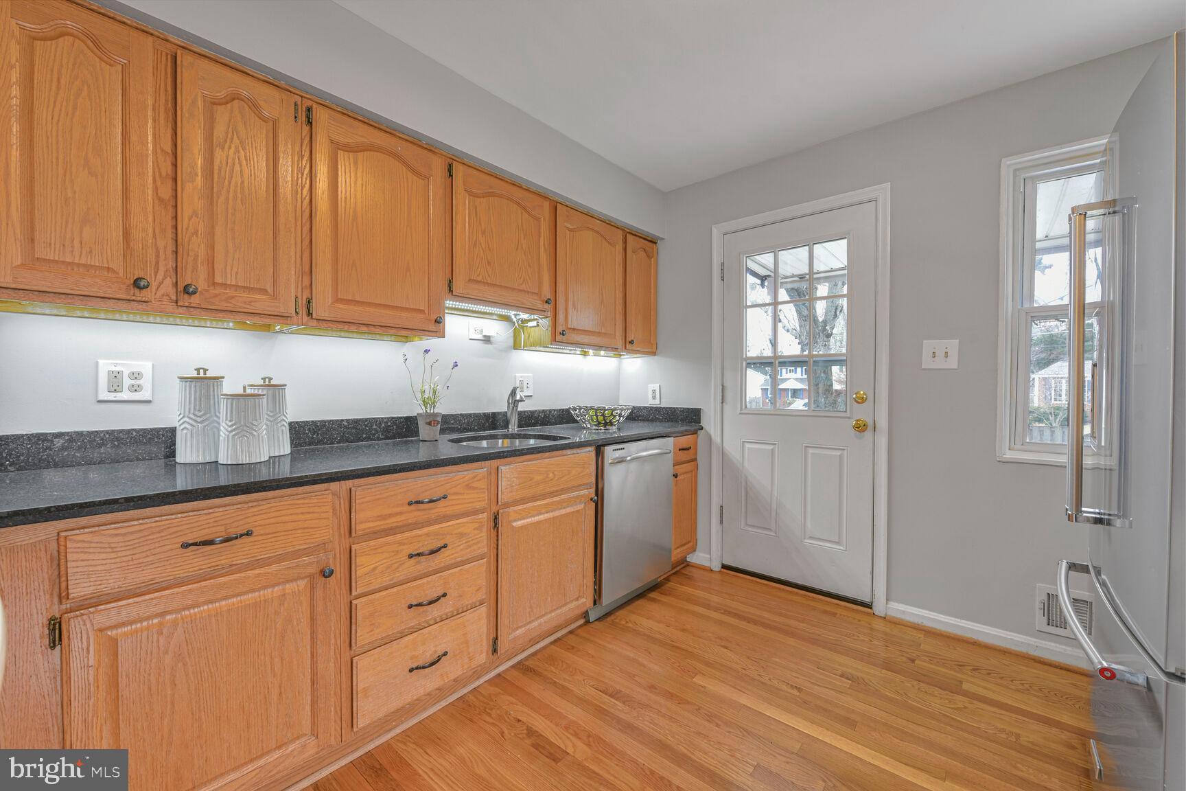 LAYTON HALL - Residential