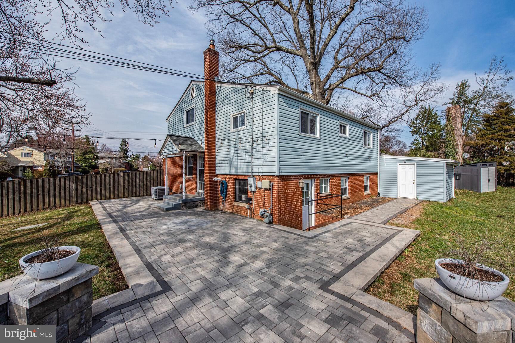 LAYTON HALL - Residential