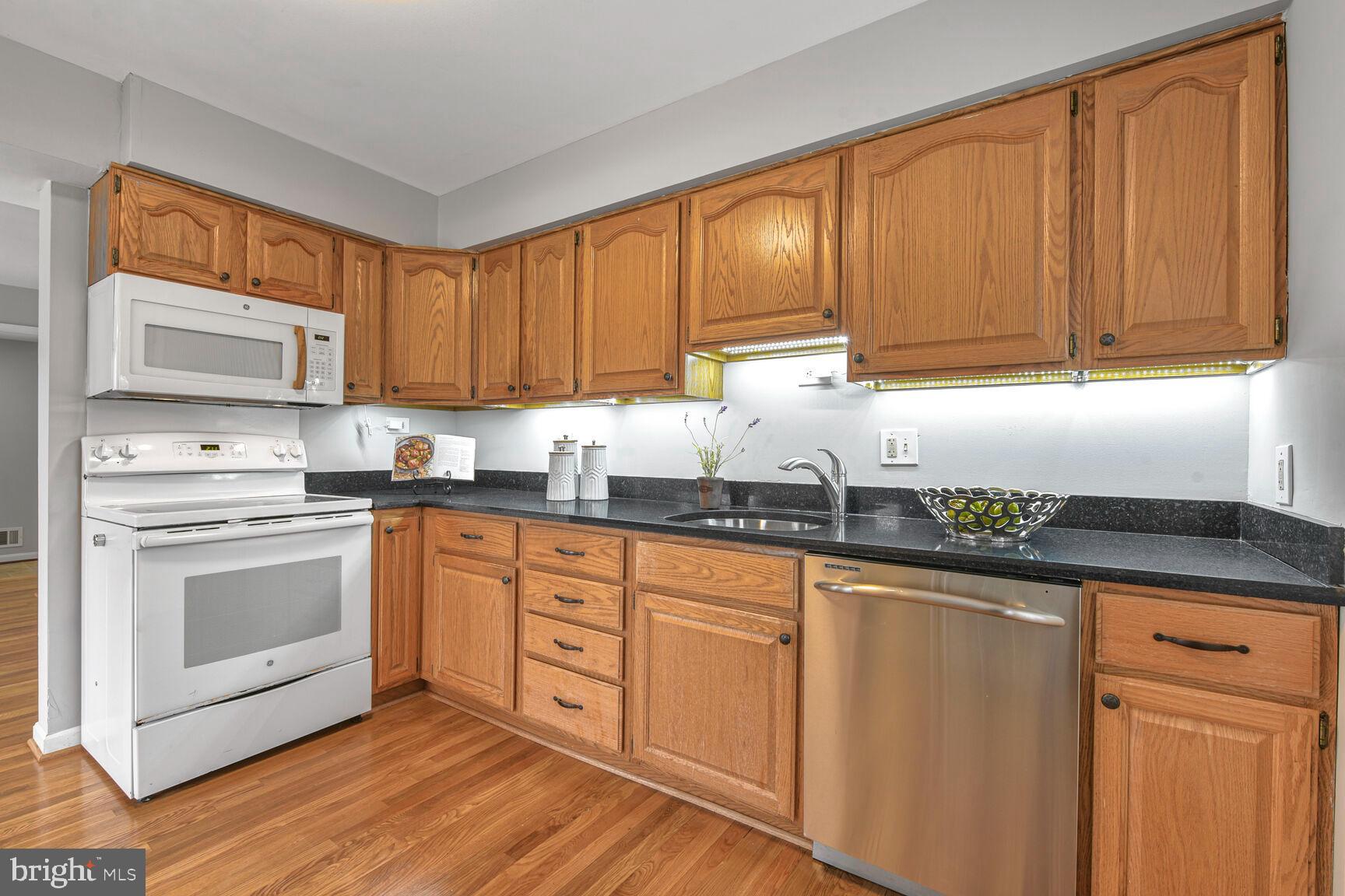 LAYTON HALL - Residential