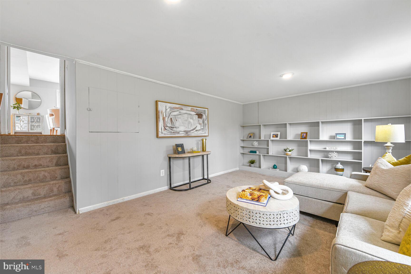 LAYTON HALL - Residential