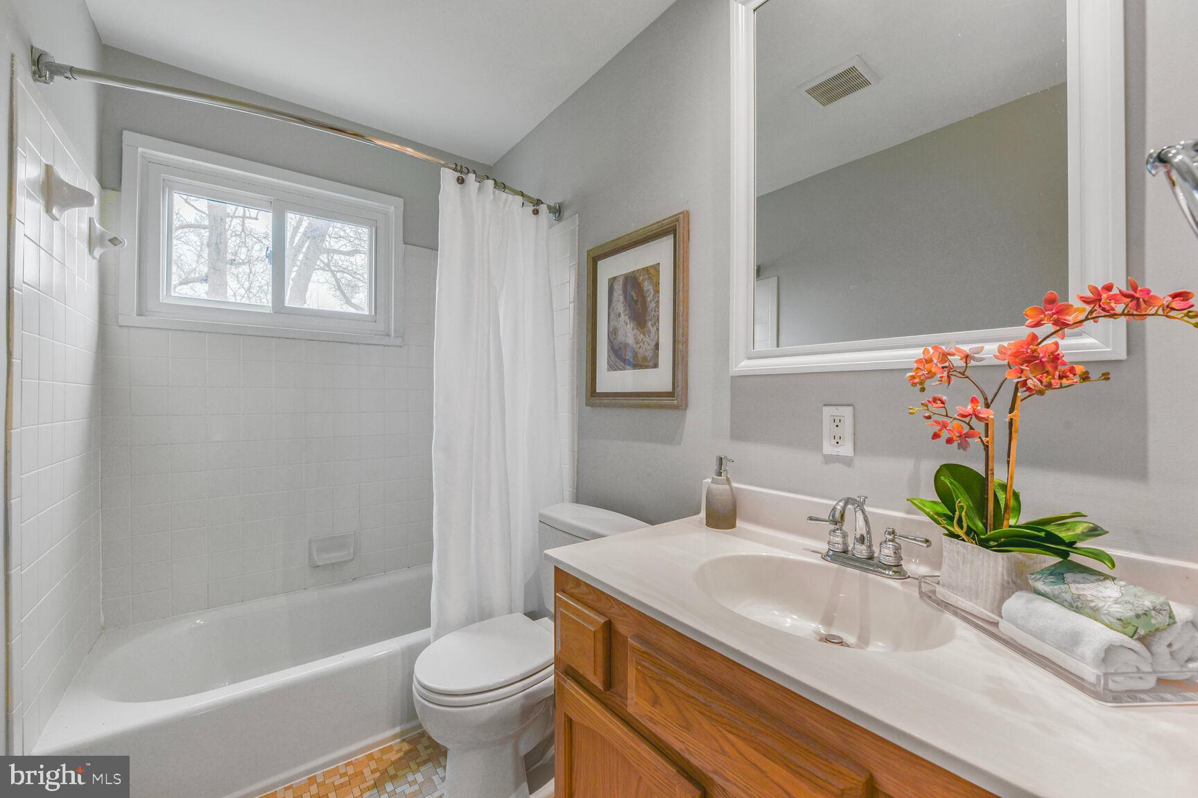 LAYTON HALL - Residential