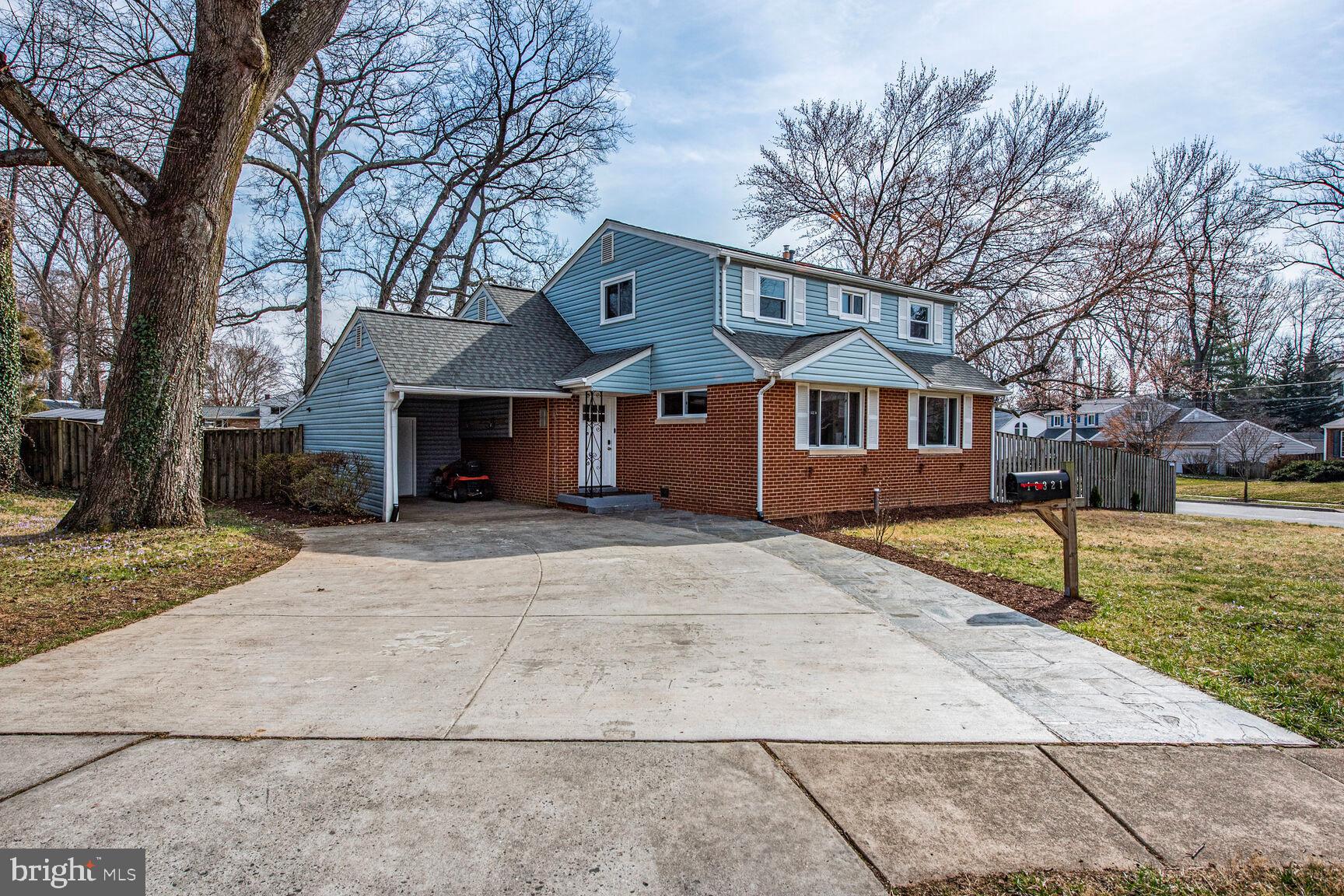 LAYTON HALL - Residential