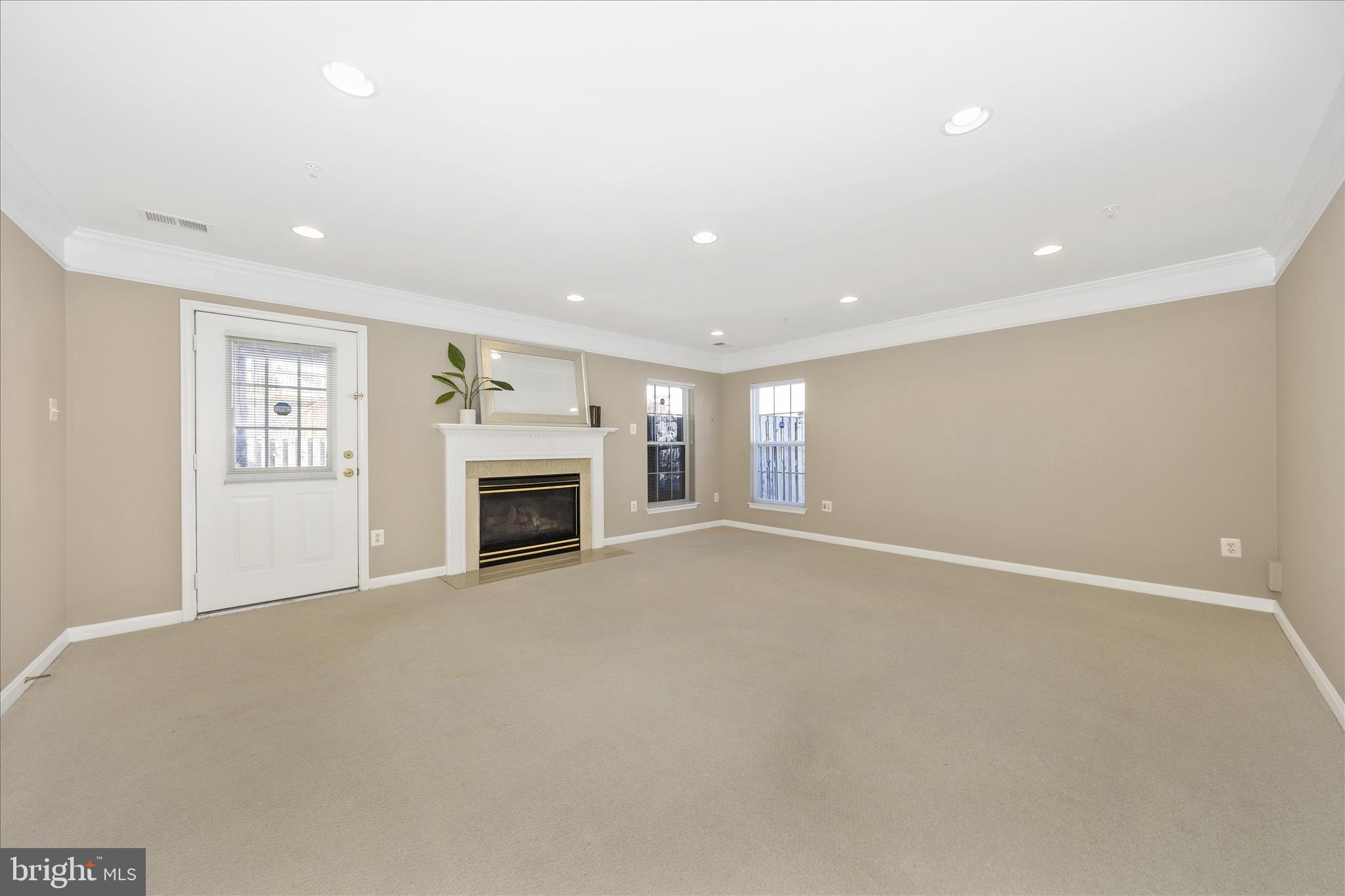 VILLAGES OF URBANA - Residential