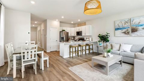 Condo For Sale - 270 Hermosa Drive<br/> EGG HARBOR TOWNSHIP, NJ 08234