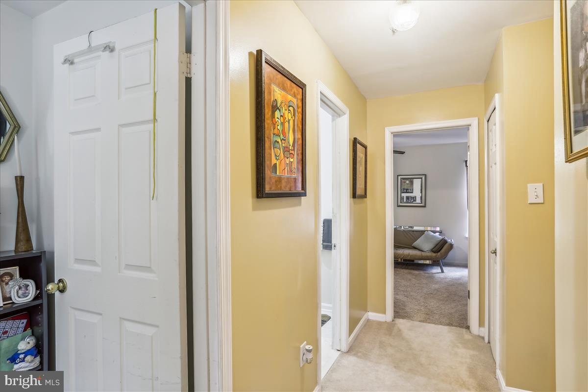 KINGS POINT - Residential