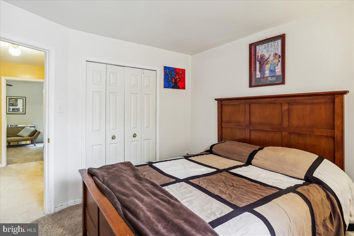 KINGS POINT - Residential