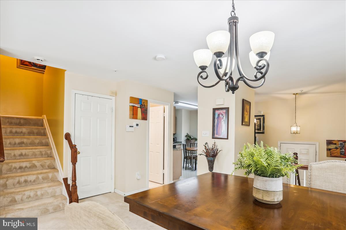 KINGS POINT - Residential