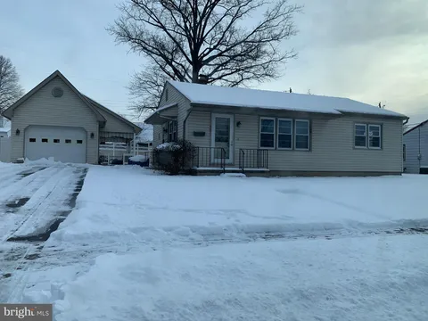 MLS: PADA2041584