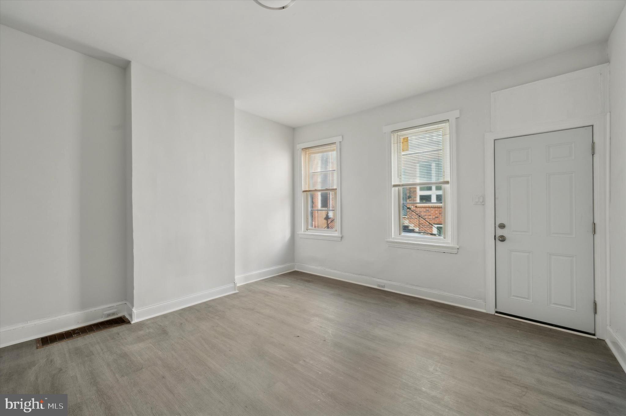 POINT BREEZE - Residential Lease