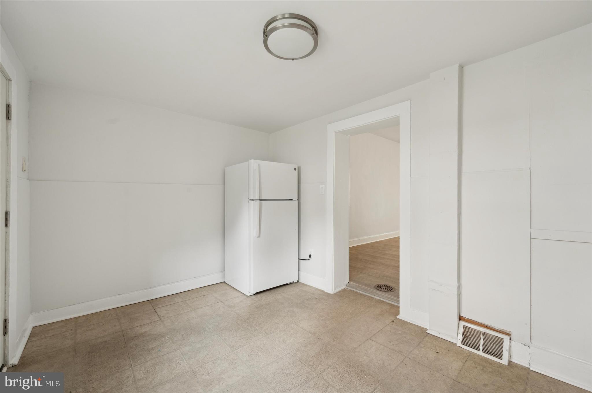 POINT BREEZE - Residential Lease