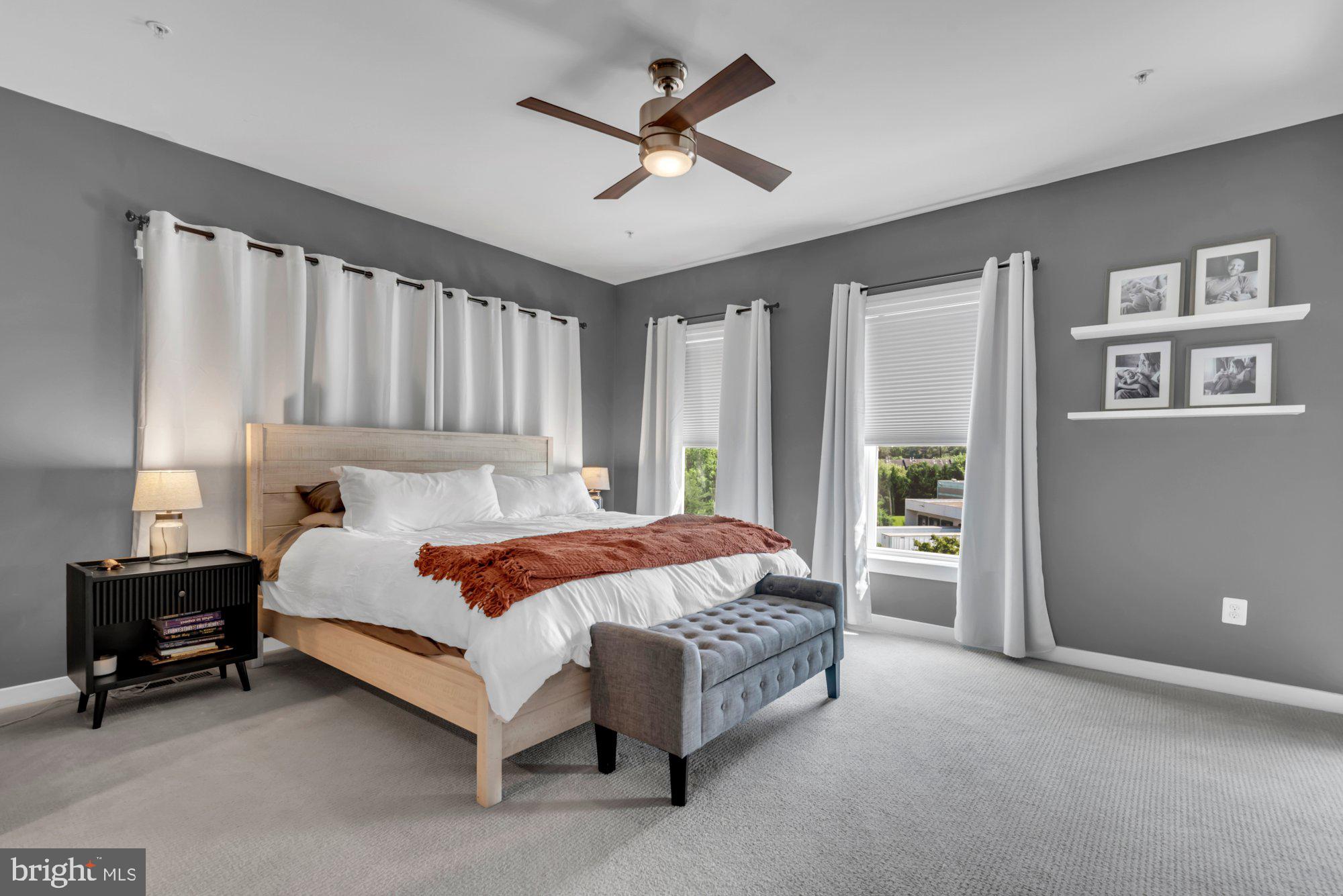 ADMIRALS SQUARE - Residential