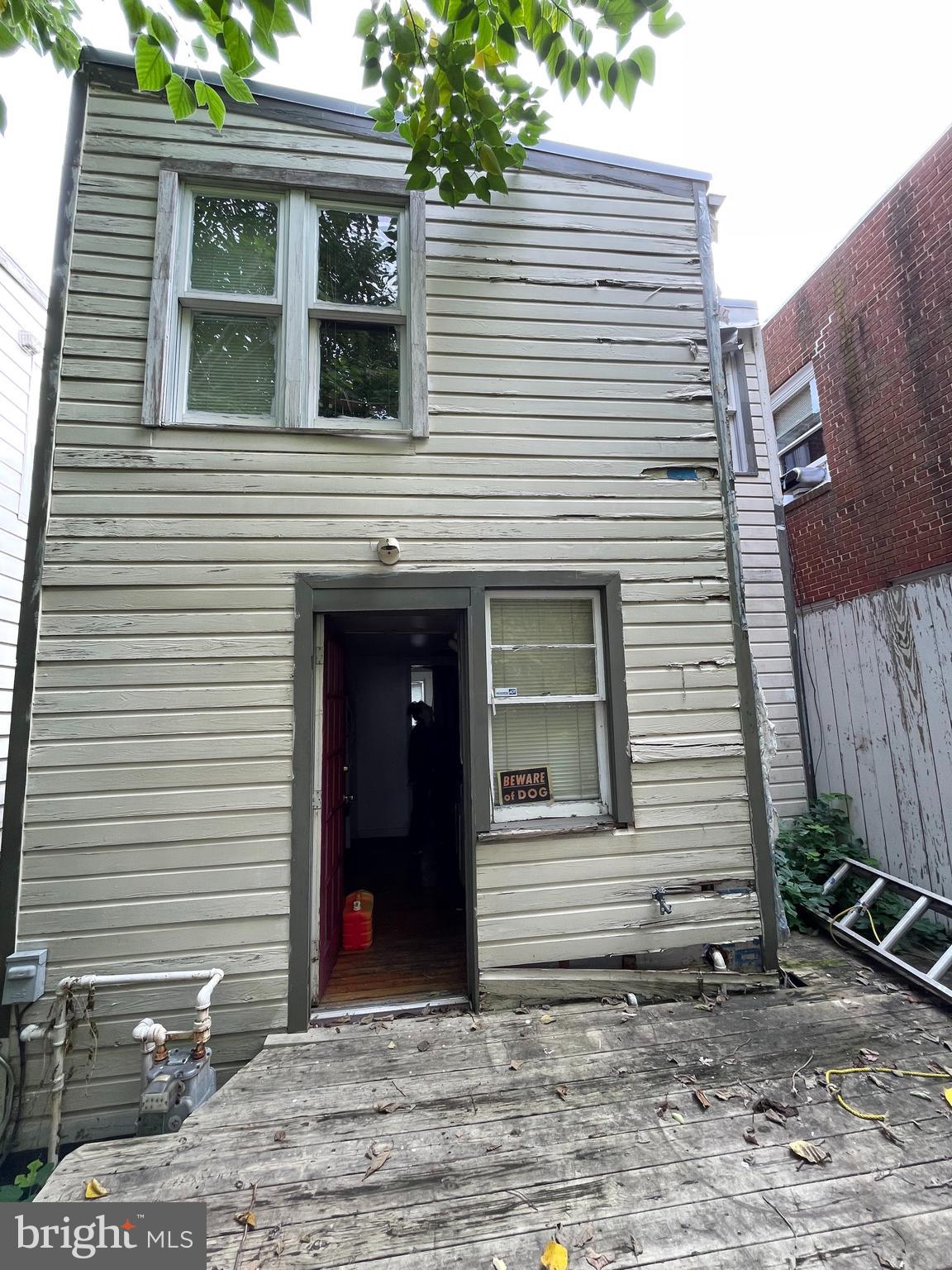 OLD TOWN ALEXANDRIA - Residential