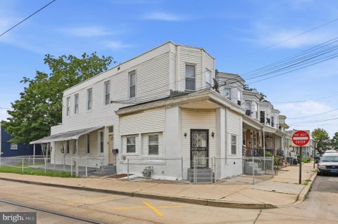 Multifamily For Sale - 943 Maple Terrace<br/> DARBY, PA 19023