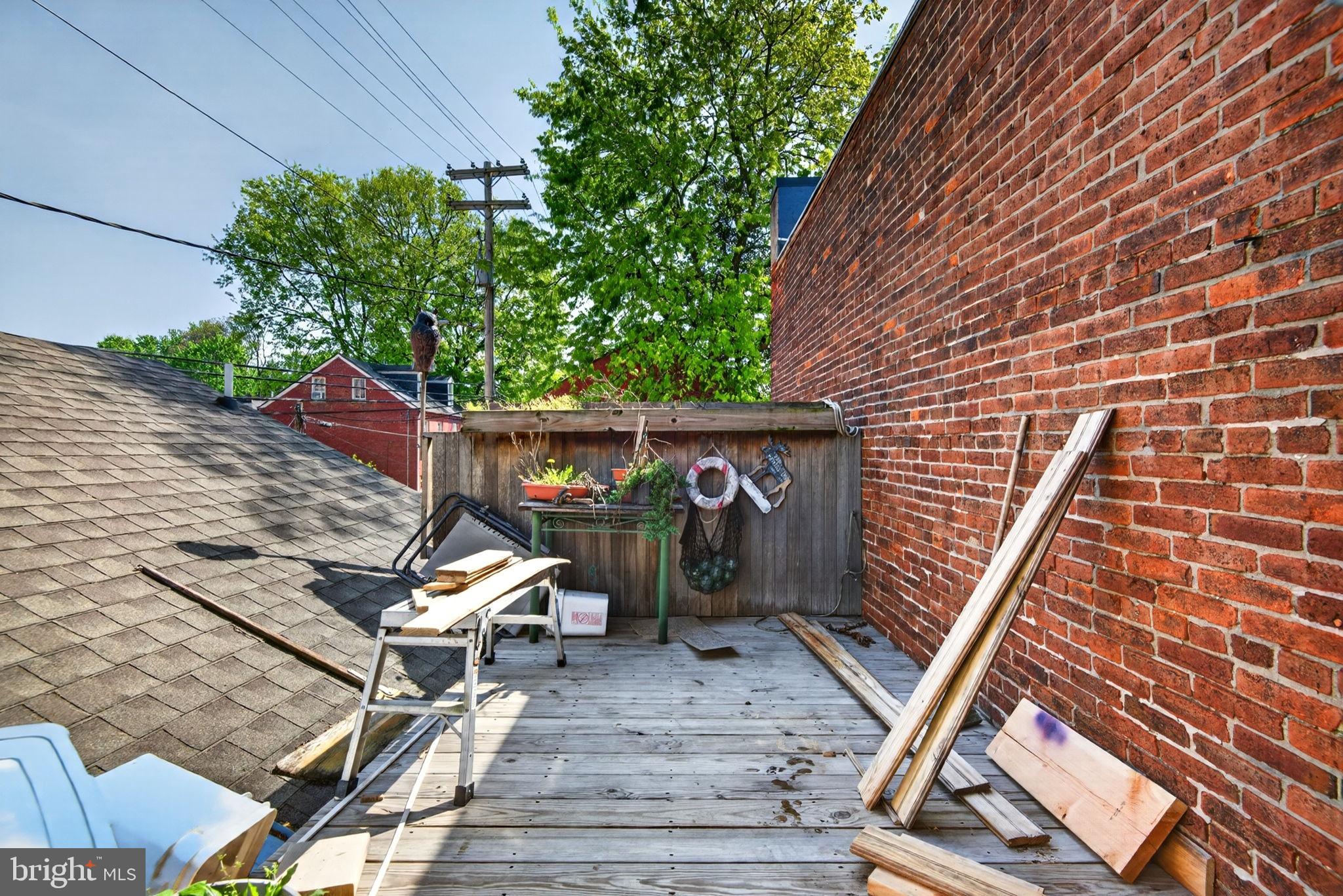 CABBAGE HILL - Residential