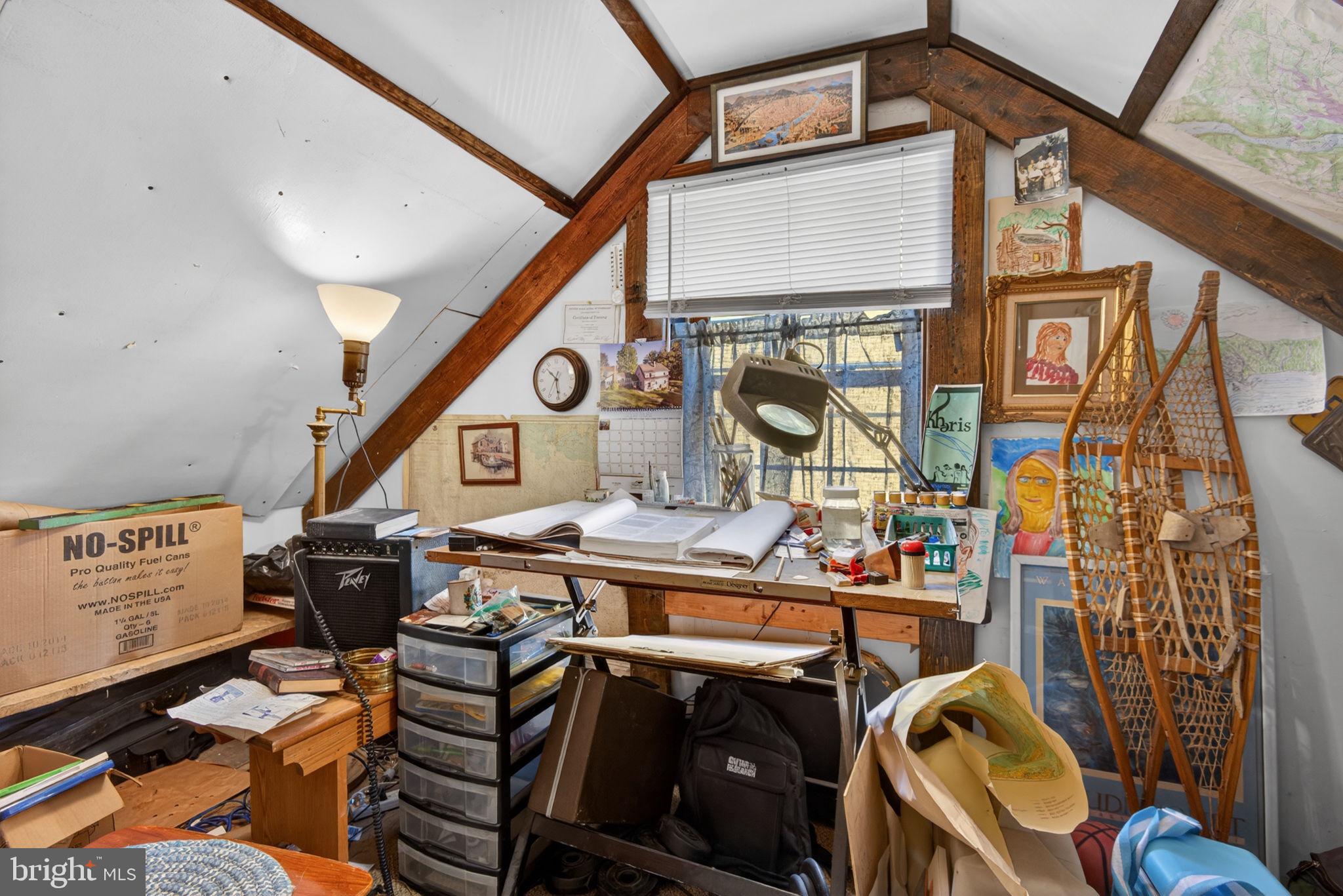 CABBAGE HILL - Residential