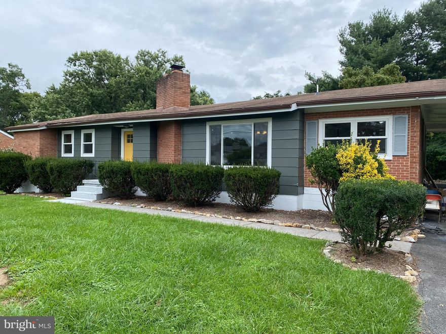 You won't want to miss this totally re-modeled home with 3 bedroom and 2.5 baths. You will love the two electric fireplaces with pre-wired cable/electricity and tv mounts, huge kitchen island, and new vinyl hardwood floors. The large bonus room with closets and pocket doors could be used as a primary suite making the home a 4 bedroom home. The kitchen includes stainless steel appliances, and the home comes with a washer & dryer. Darlington Drive is totally wired for internet, telephones, and cable. The home is on well & septic meaning the only utilities to pay are electricity, cable, and internet.  Pets are case by case with pet deposit and pet rent.  The landlord will cover lawn maintenance. The neighborhood is a short drive to historic Winchester with all it's shopping and dining opportunities.