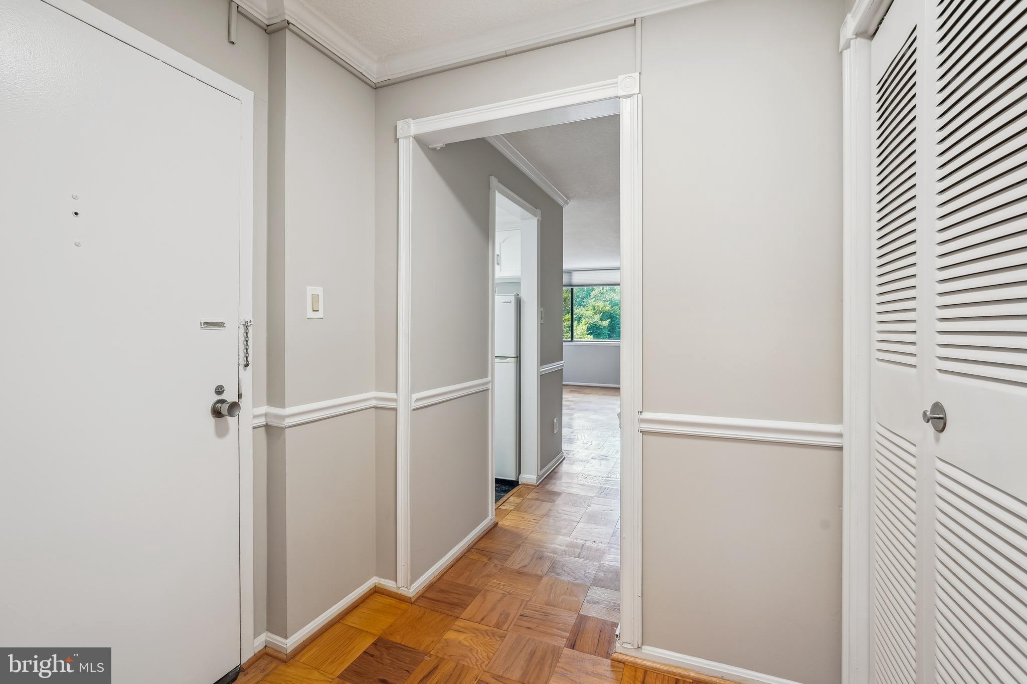 118 MONROE STREET 211