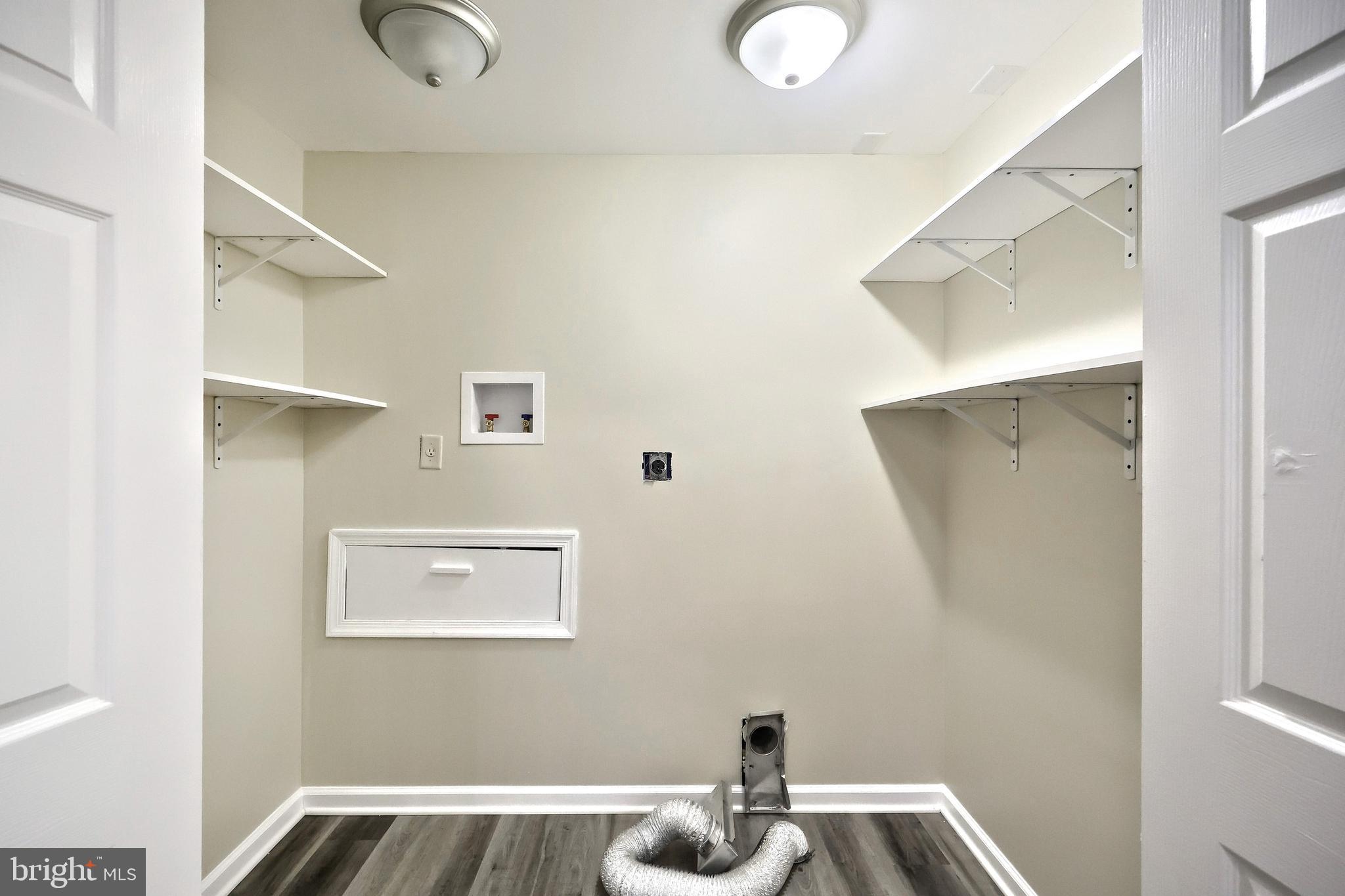 CHATHAM CREEK - Residential