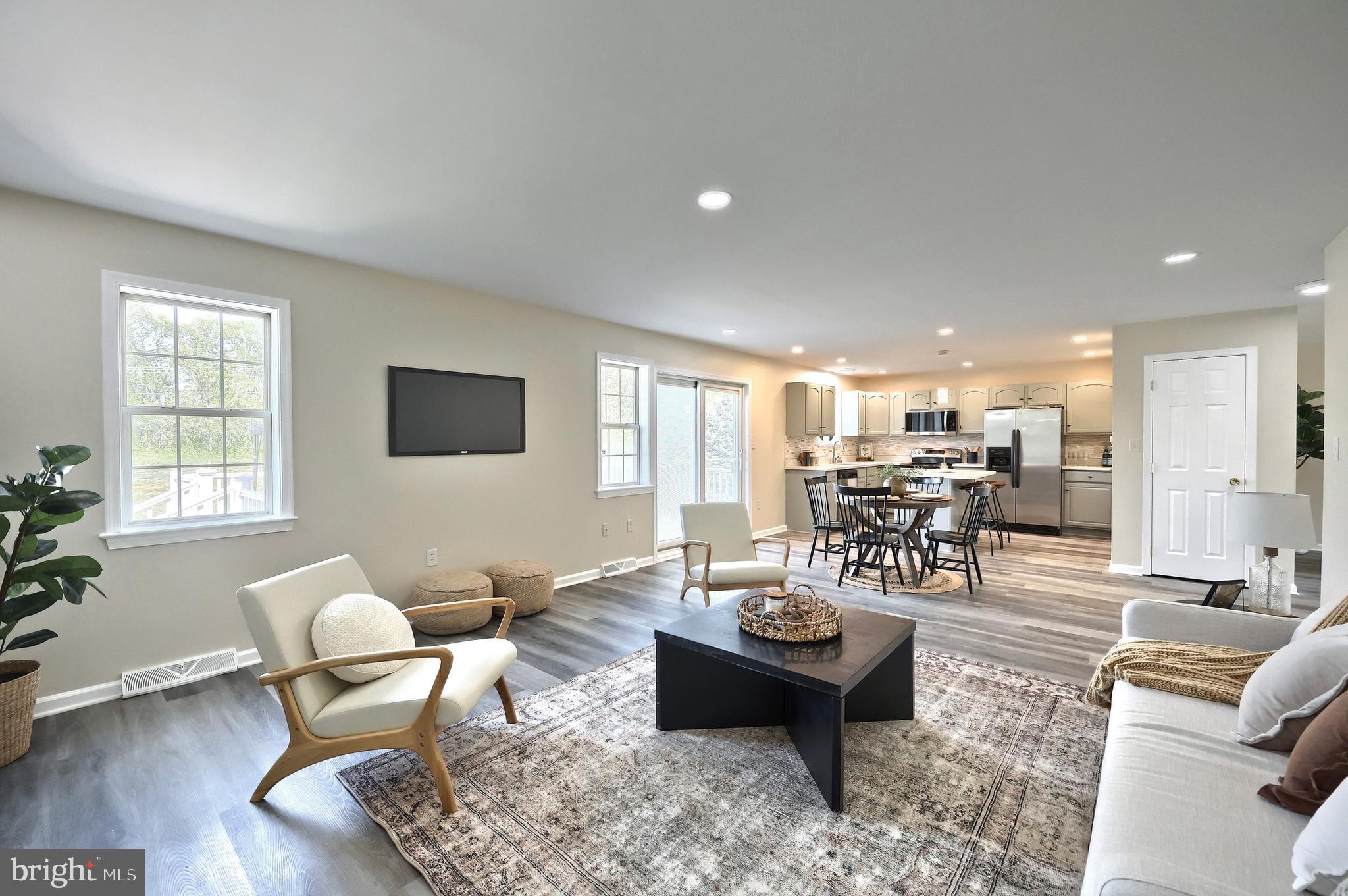 CHATHAM CREEK - Residential