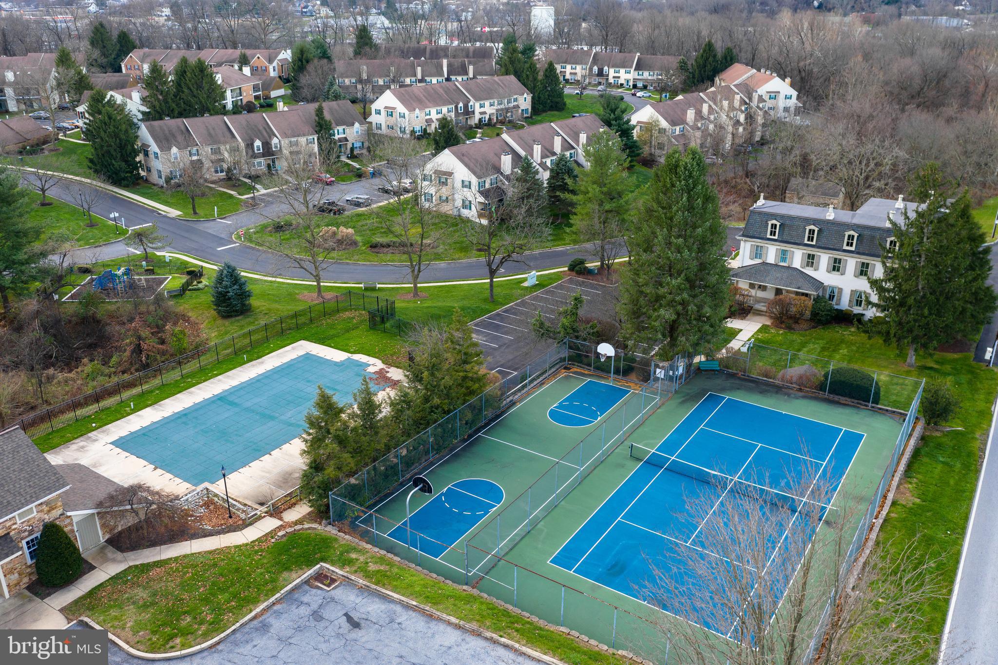 WESTRIDGE ESTATES - Residential