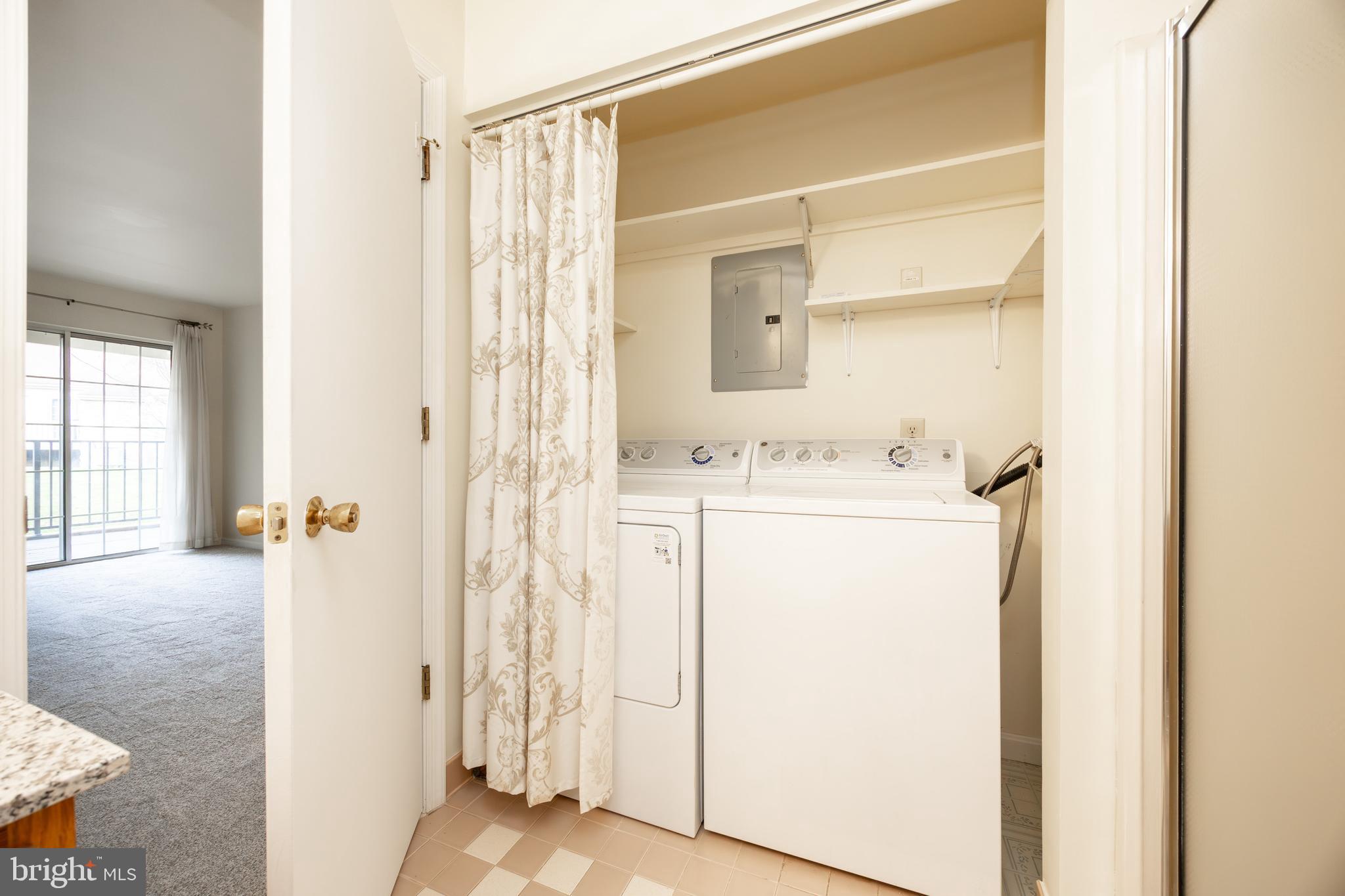 WESTRIDGE ESTATES - Residential