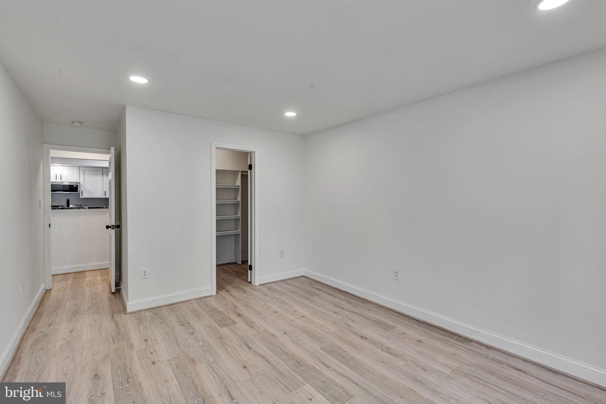 WATERS HOUSE - Residential