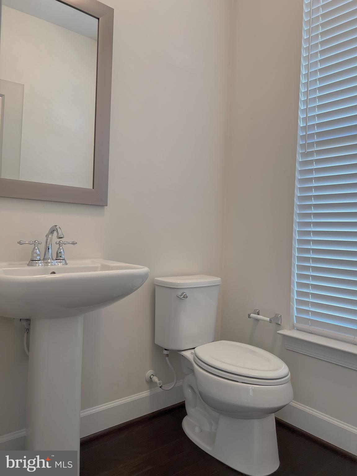 EVERMONT TRACE - Residential Lease