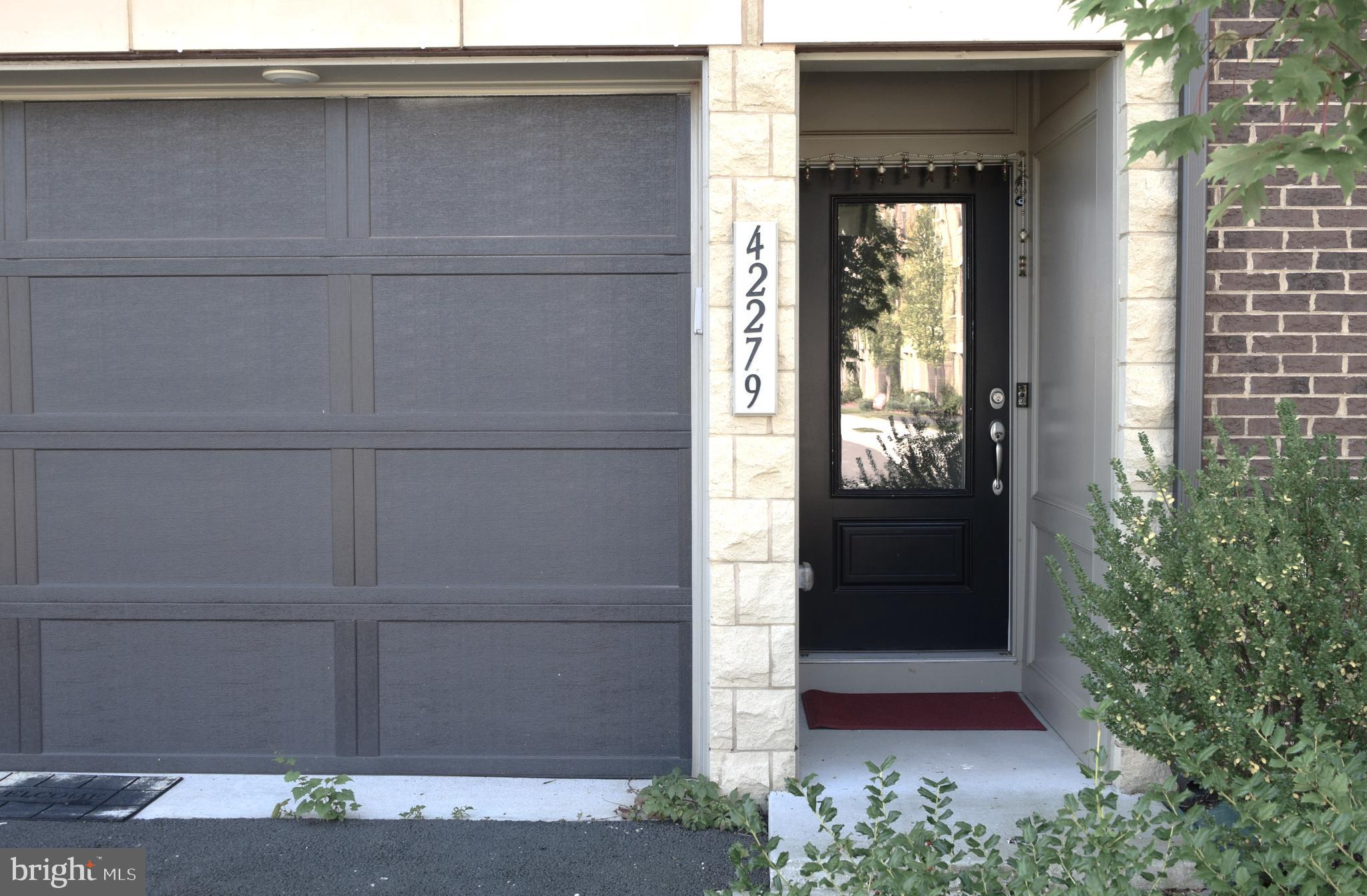 EVERMONT TRACE - Residential Lease