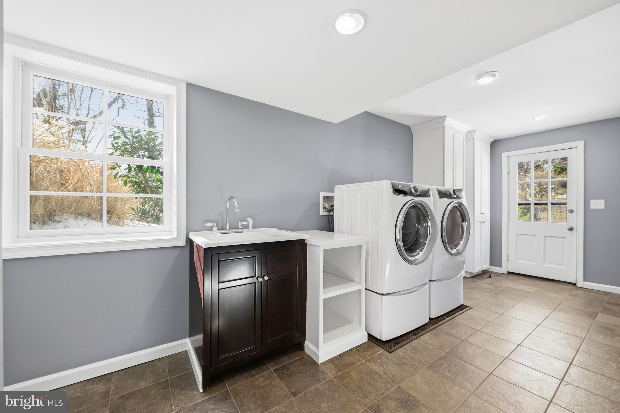 BYEFORDE - Residential