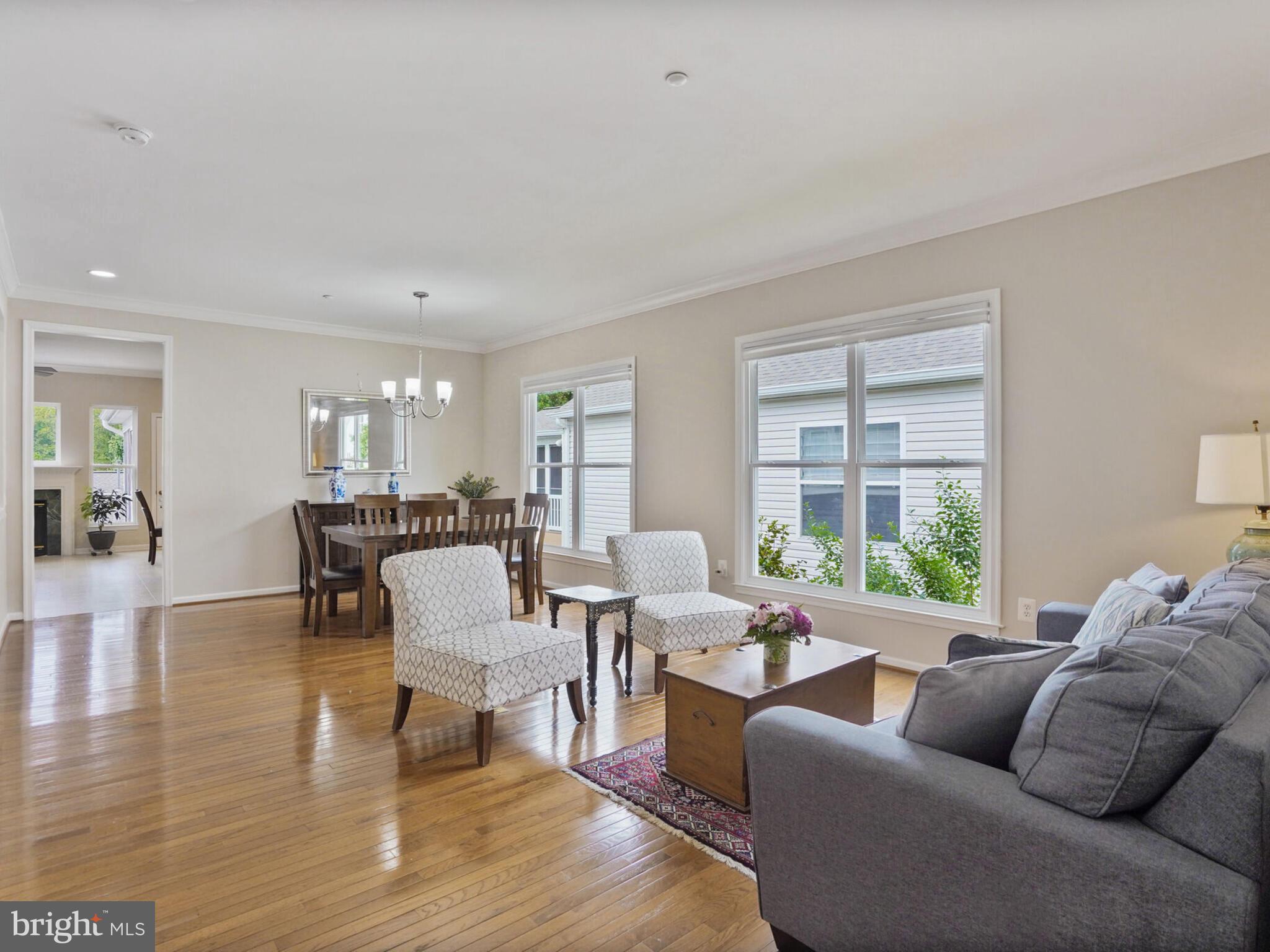 FALLS RUN - Residential