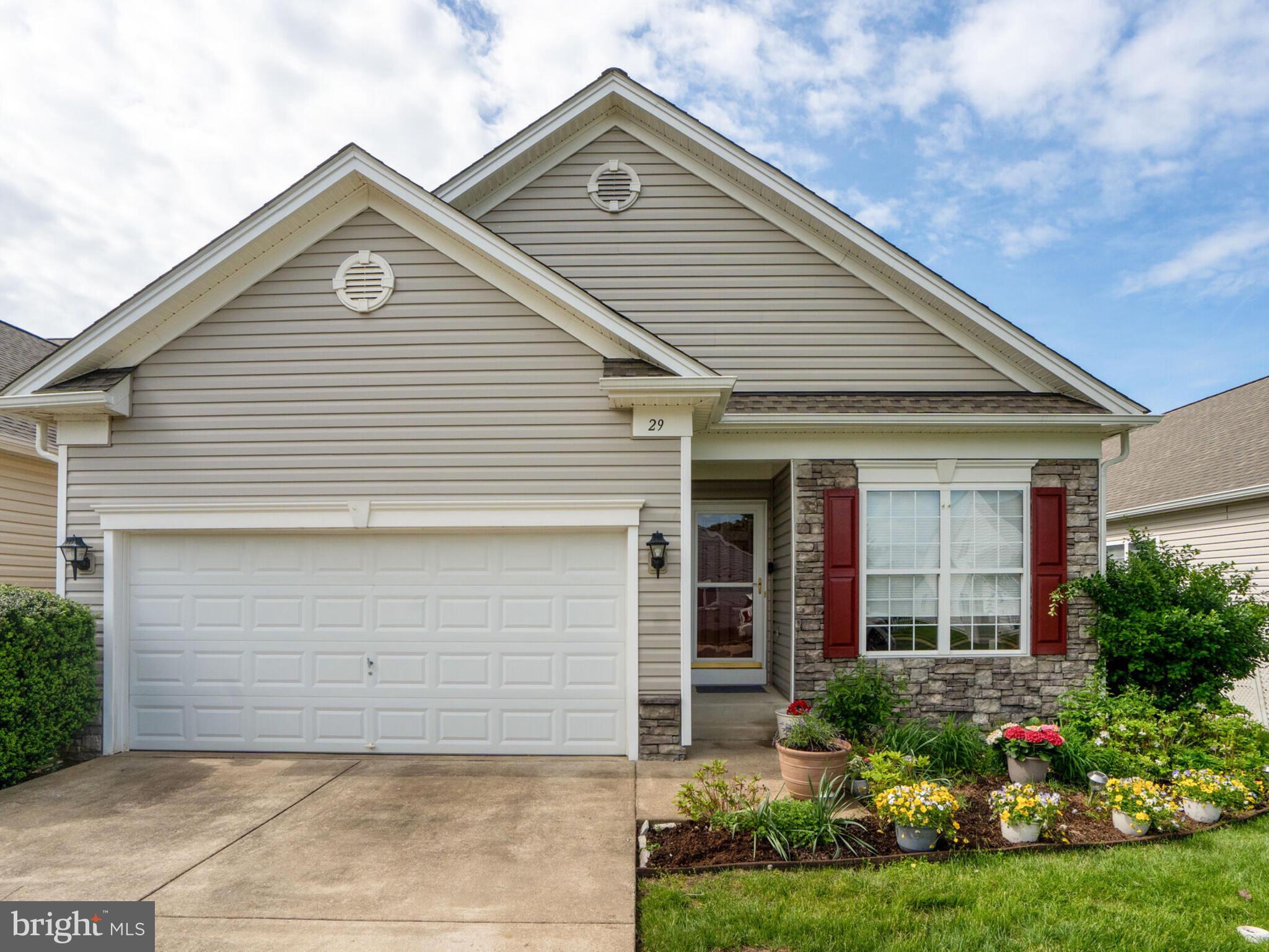 FALLS RUN - Residential