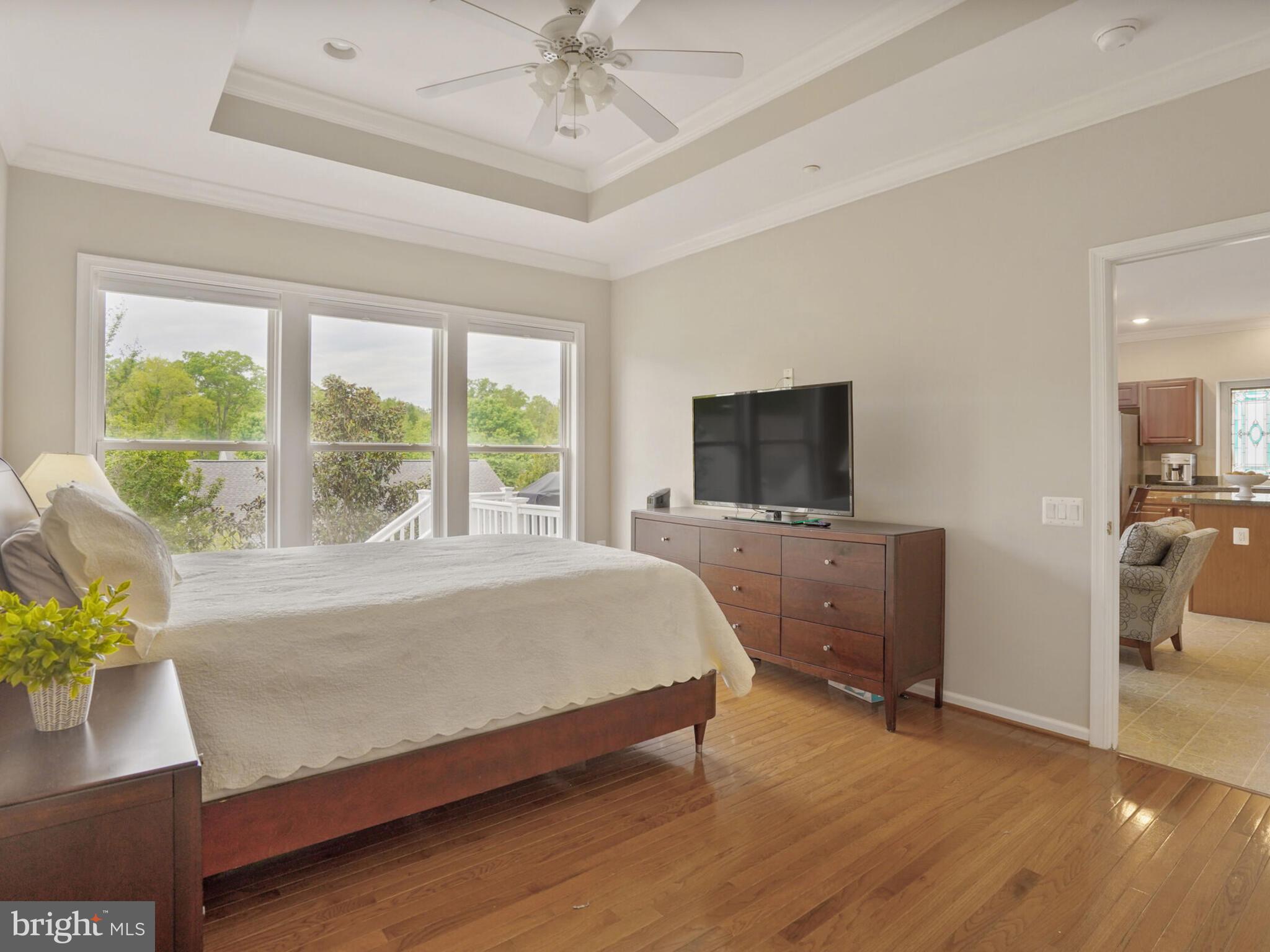 FALLS RUN - Residential