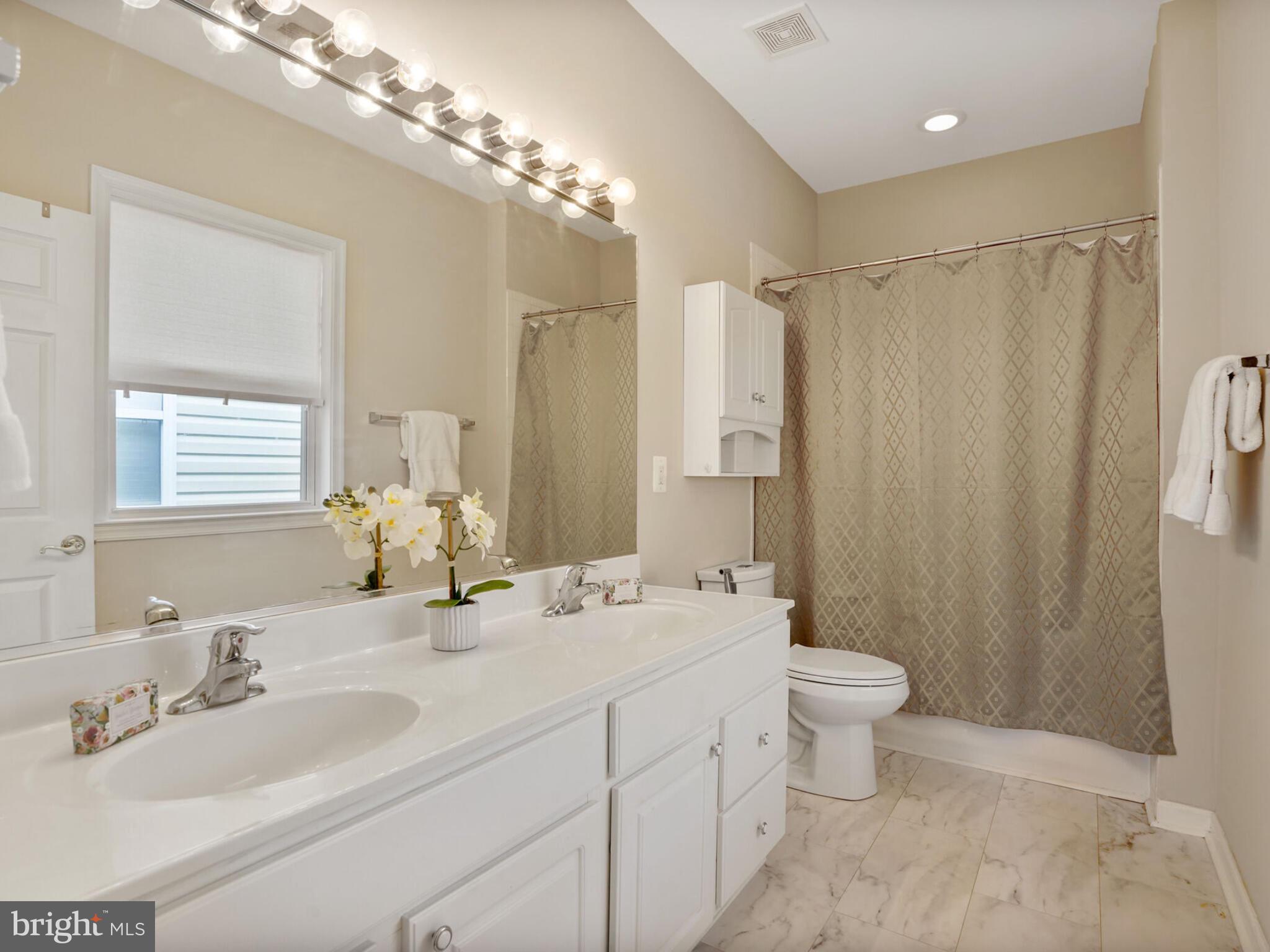 FALLS RUN - Residential