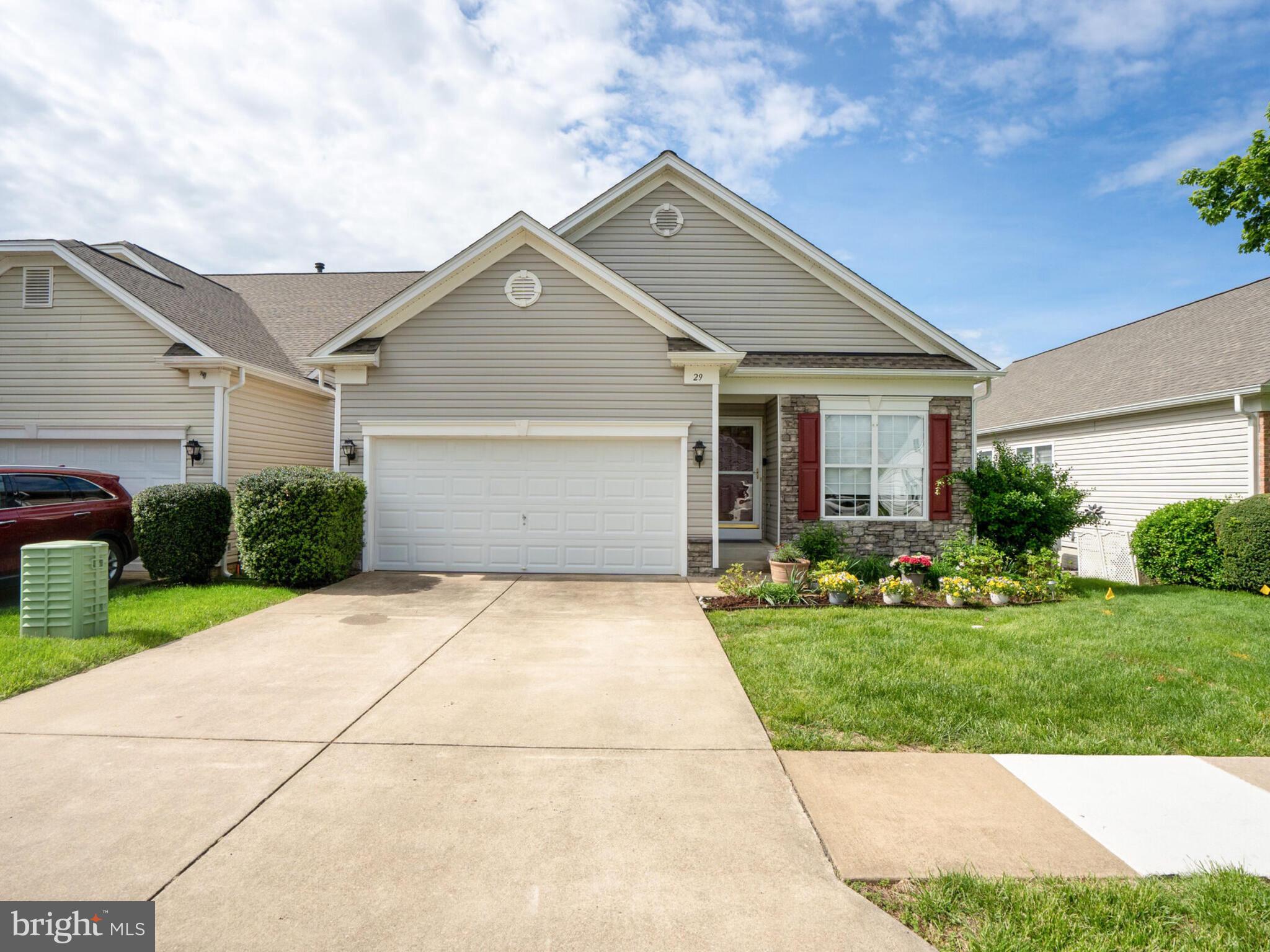 FALLS RUN - Residential