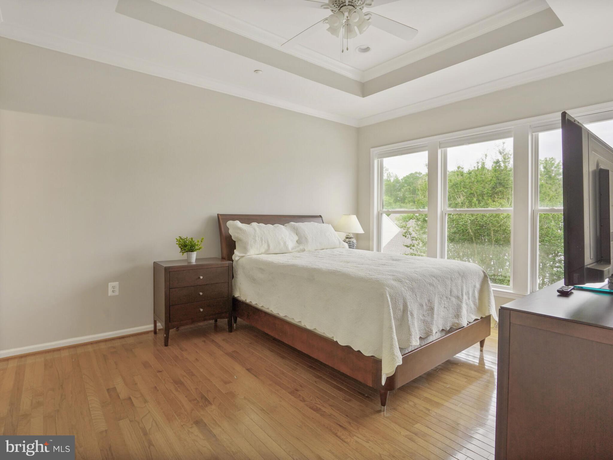 FALLS RUN - Residential