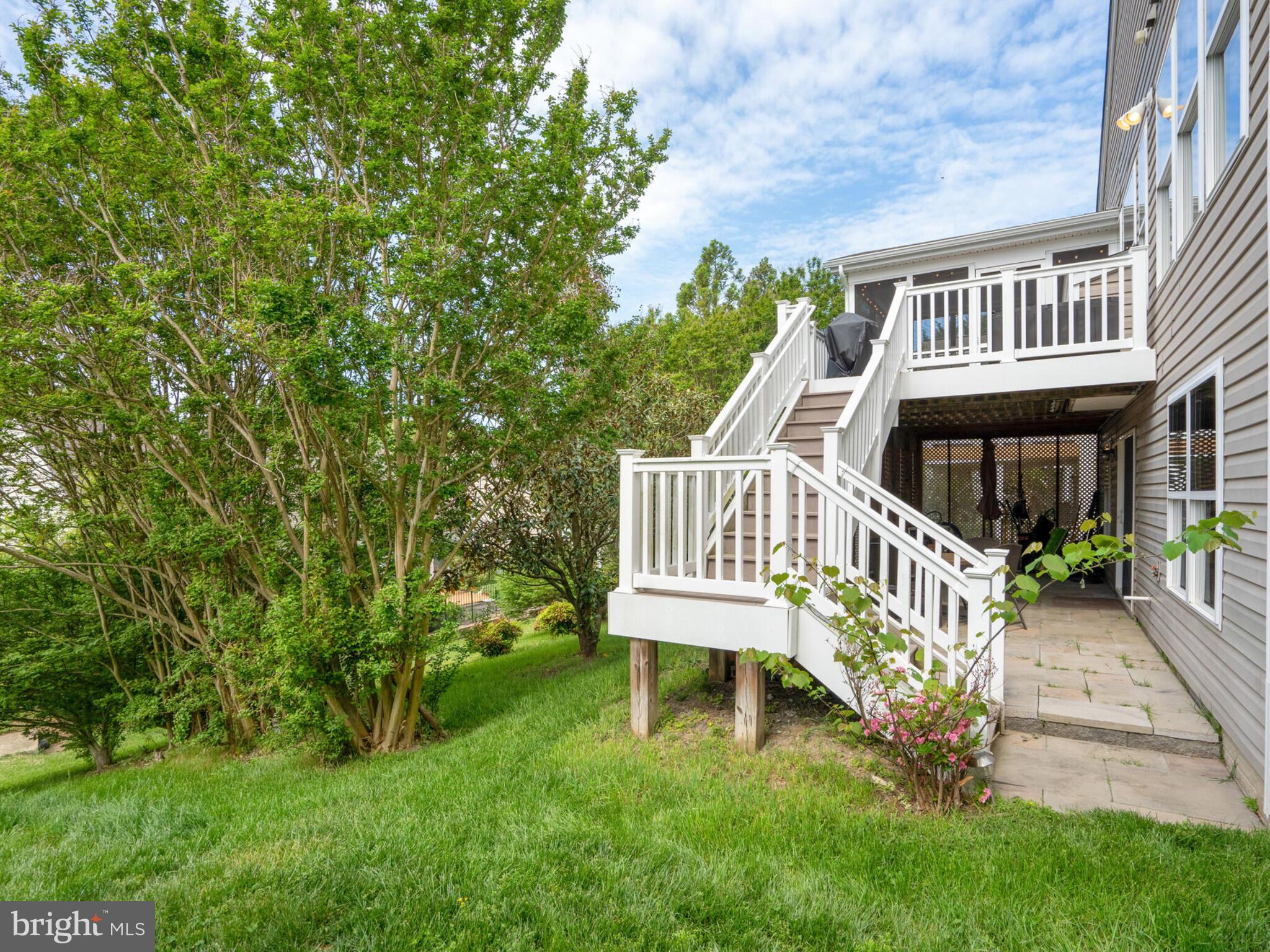 FALLS RUN - Residential